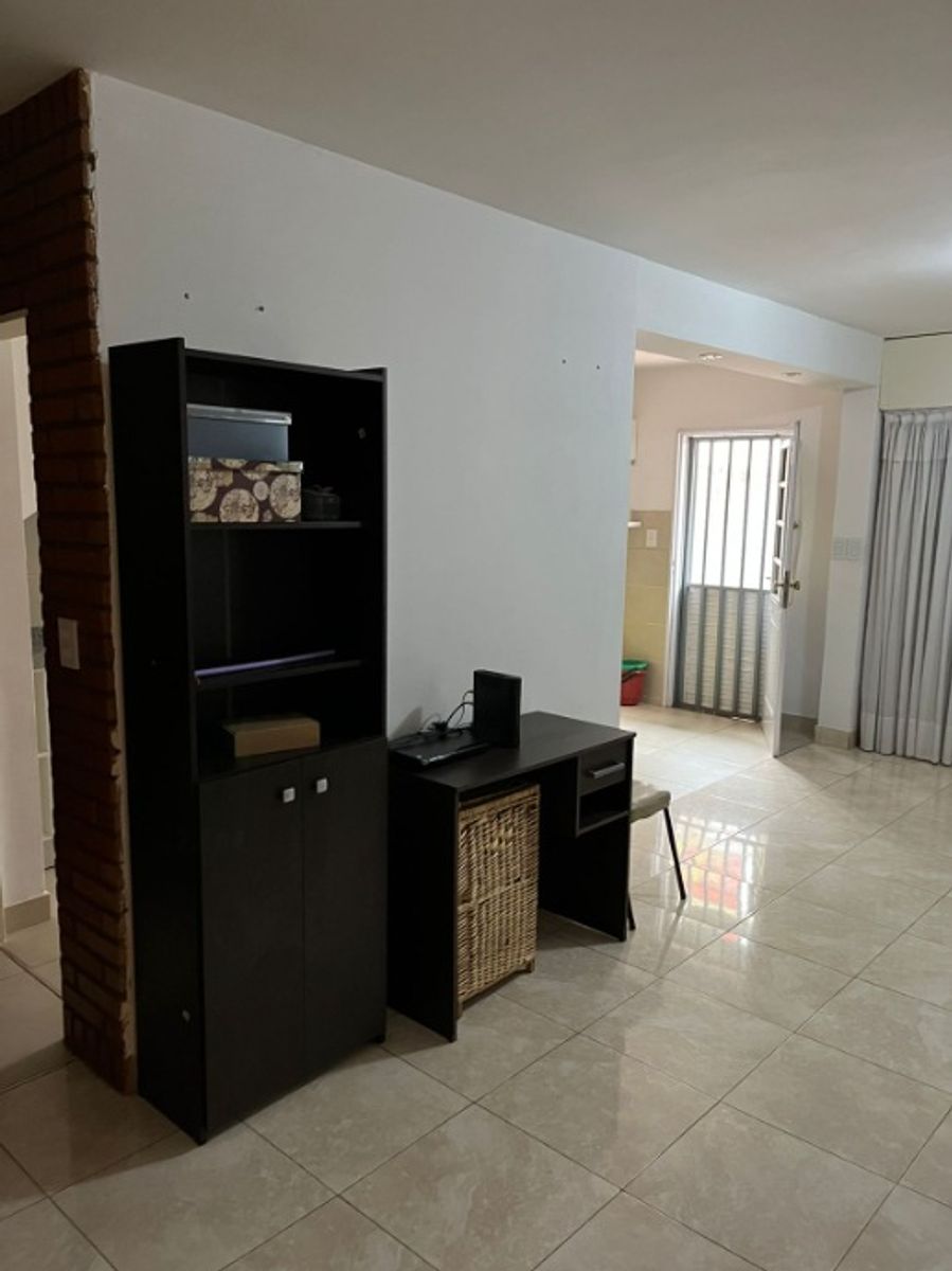 J.Bustamante 2200 · Hurlingham — foto 4