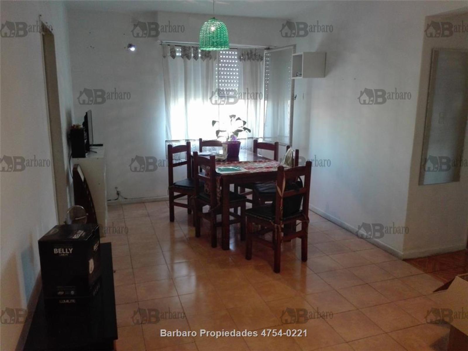 Barbaro Vende Departamento en San Martin