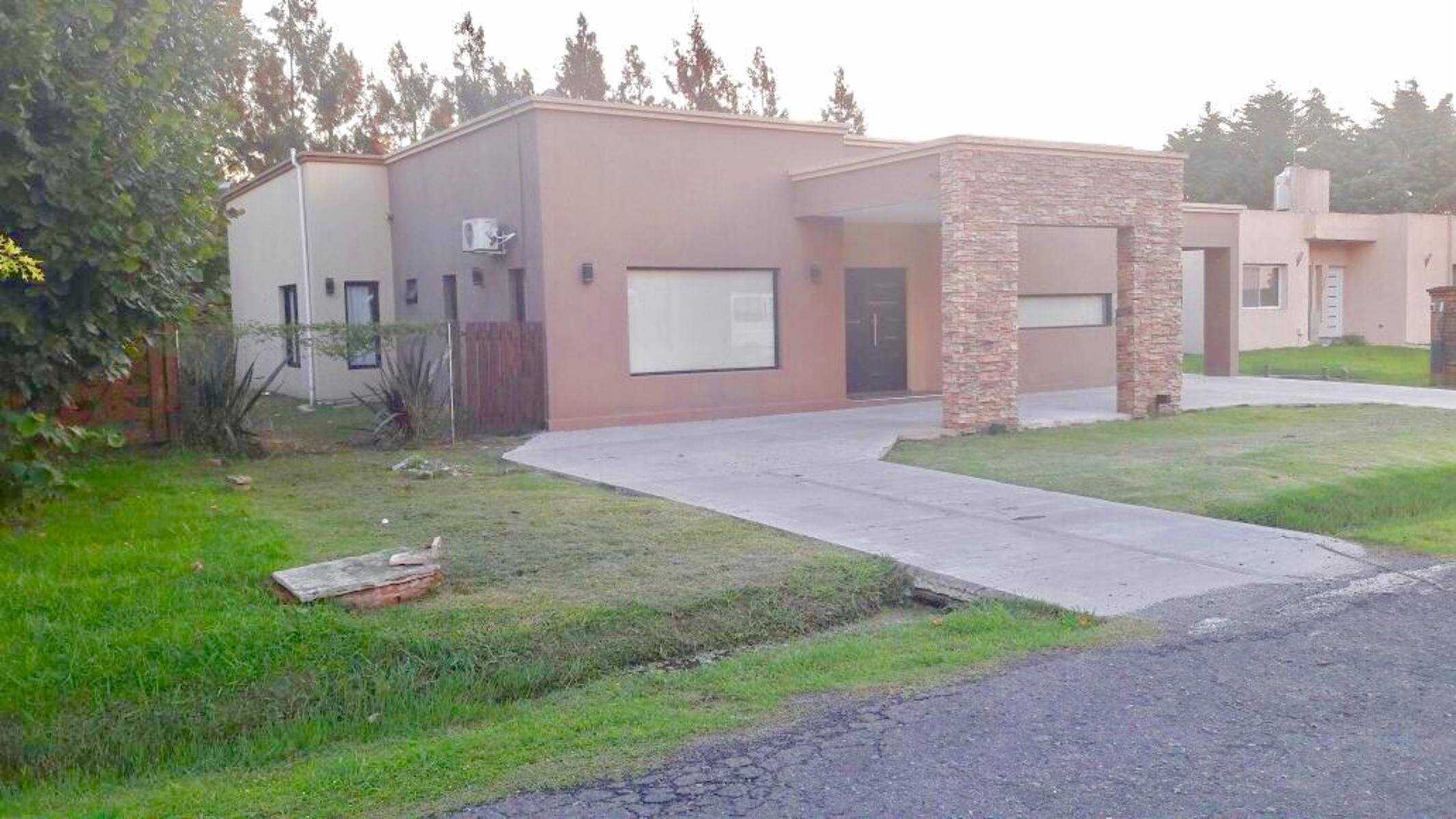 Malibu,Canning,Buenos Aires · Presidente Perón — foto 14