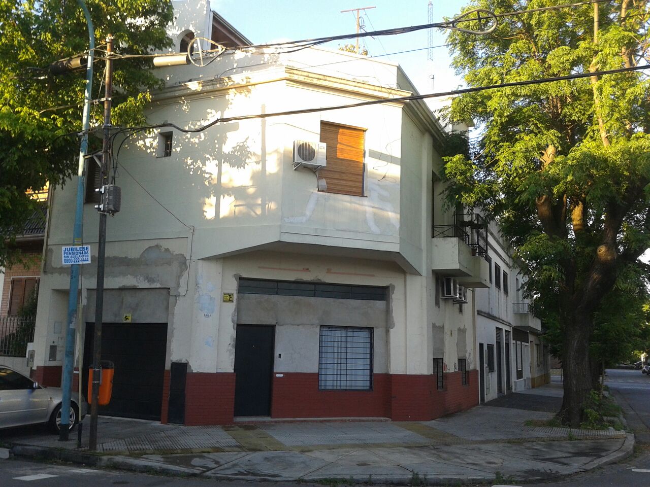 White 800 · Mataderos — foto 7