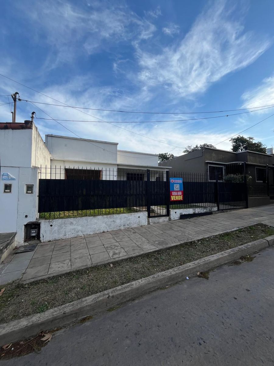 VENTA de Casa con 2 dormitorios en una ubicación de privilegio