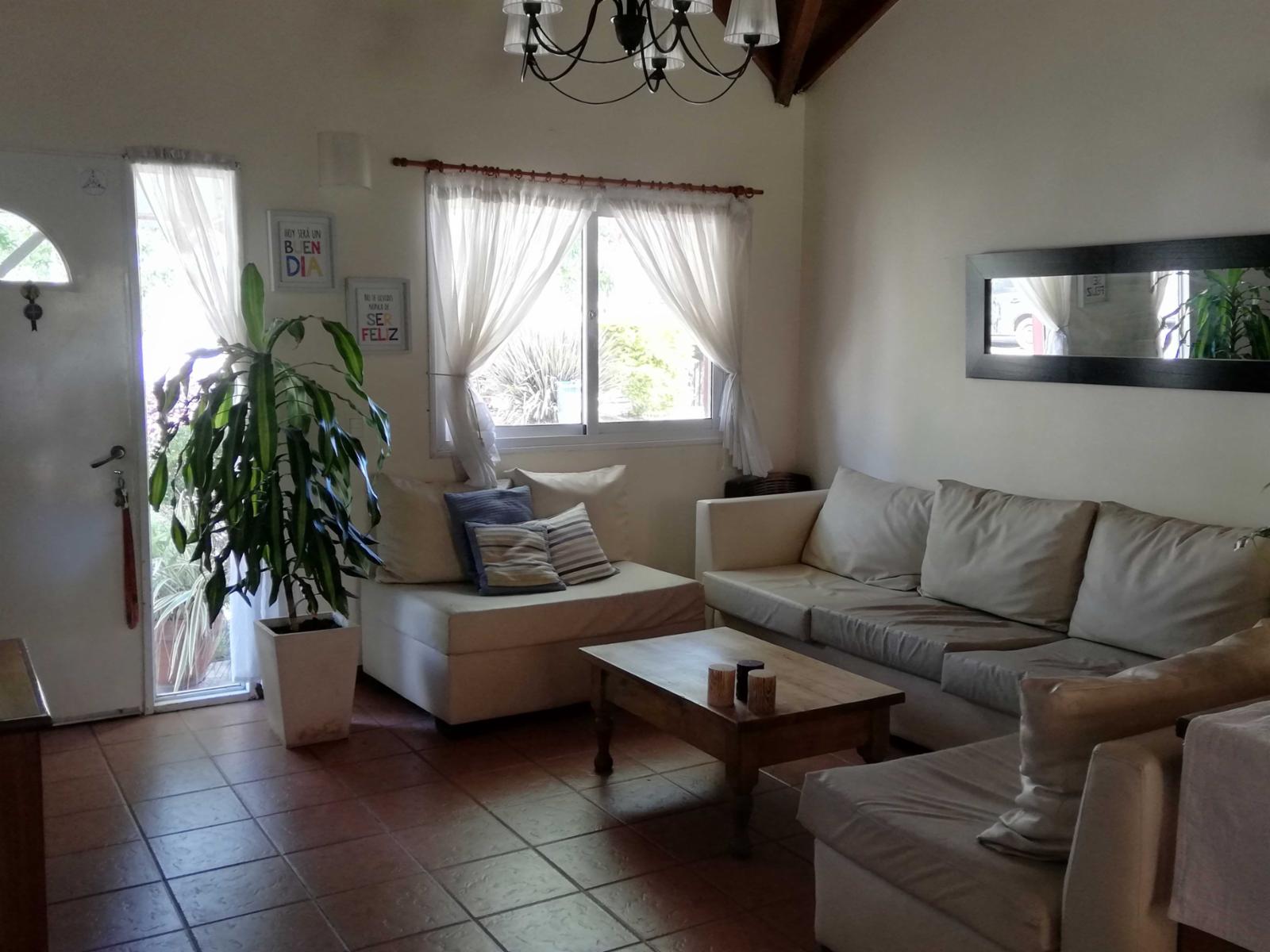 Los Amarilis 3773 · Pilar — foto 4