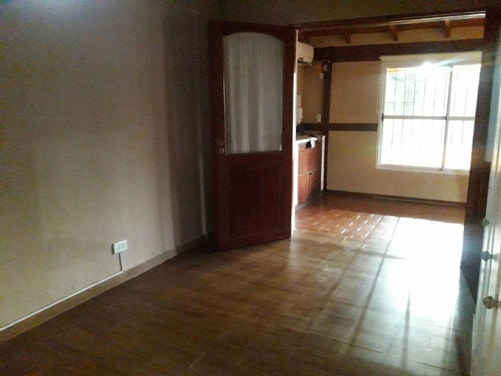 Emperanza 2400 · Ituzaingó — foto 3