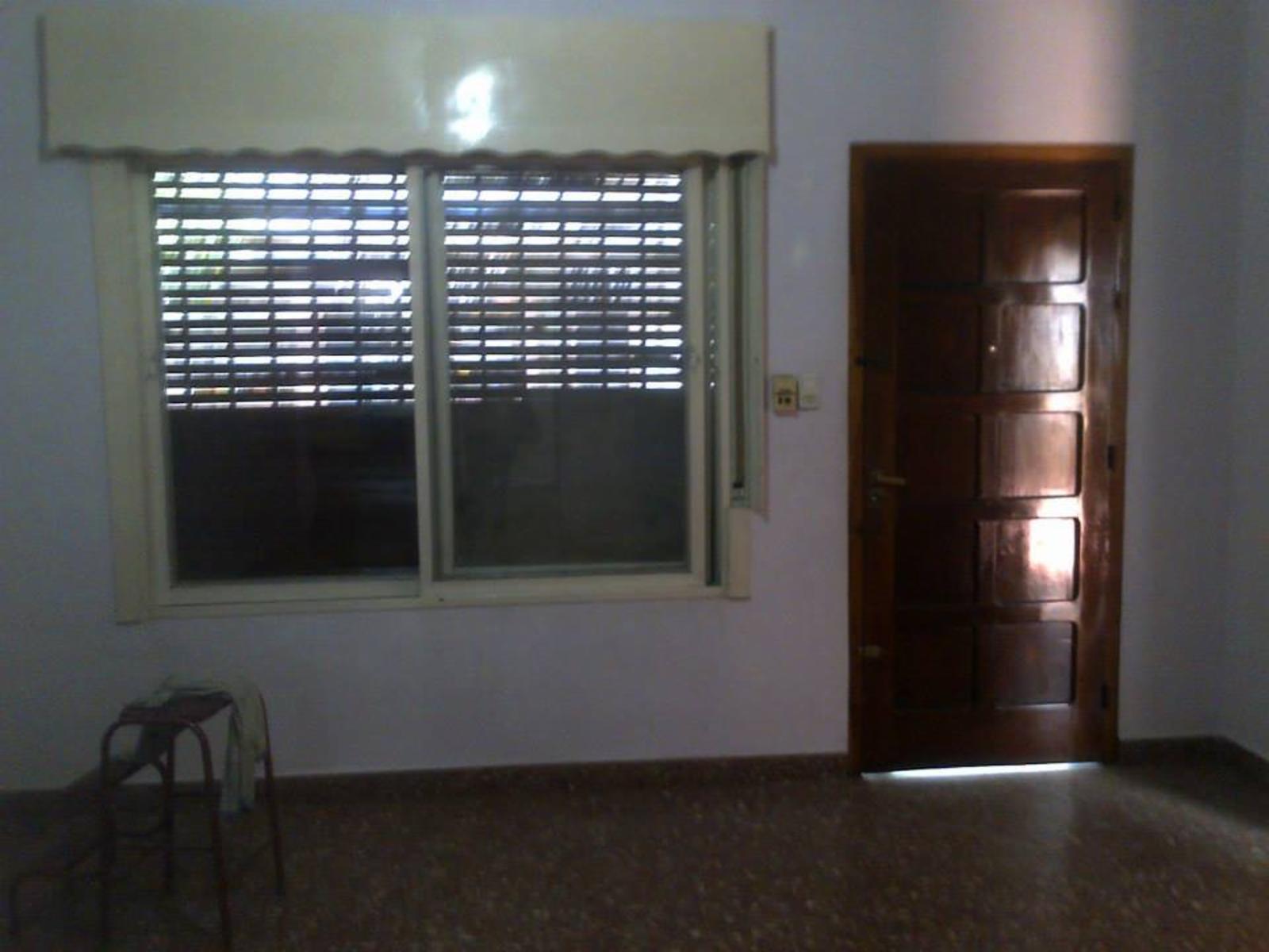 2 departamentos, excelente estado para inversor. APTO CREDITO