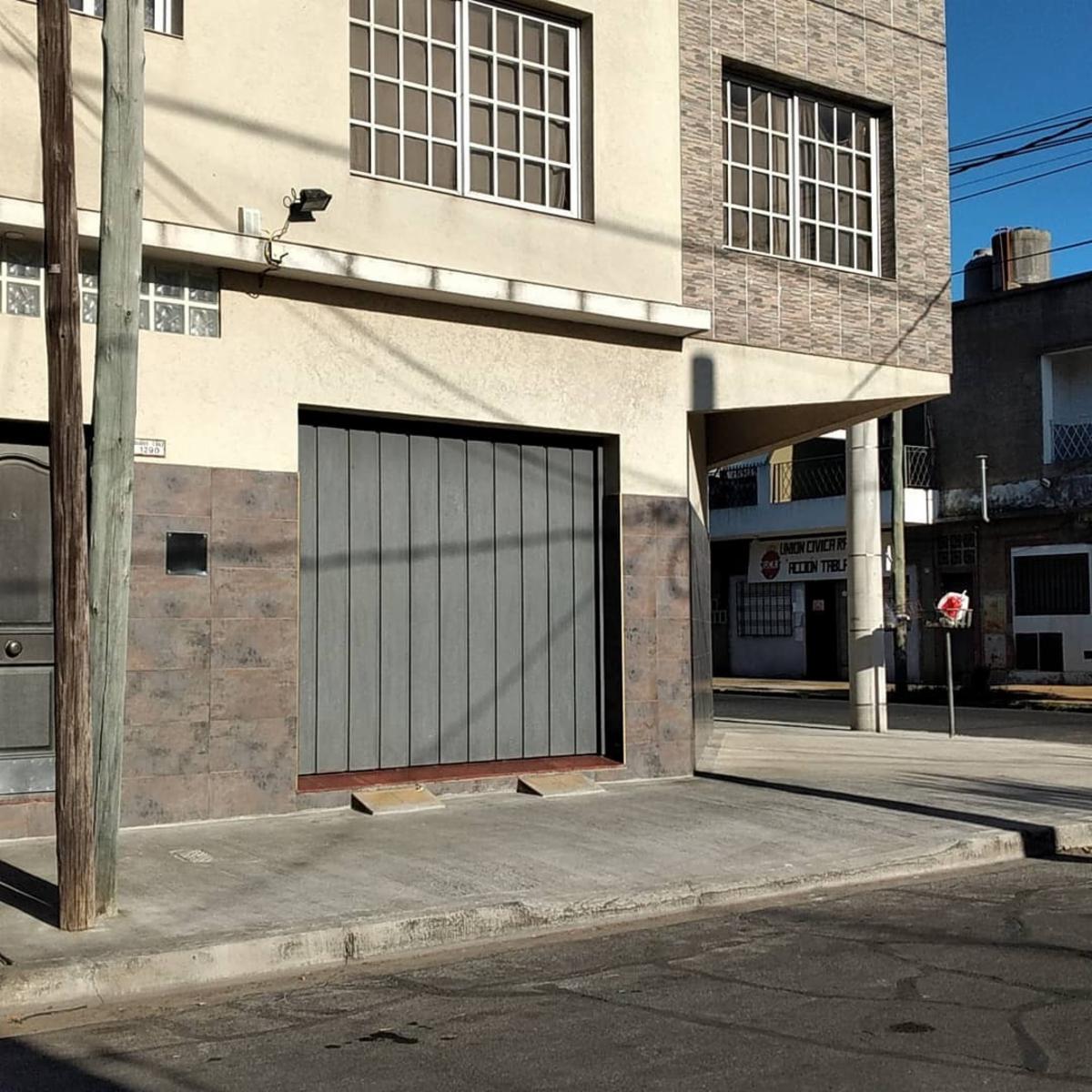 Beron de Astrada 5708 · La Matanza — foto 15
