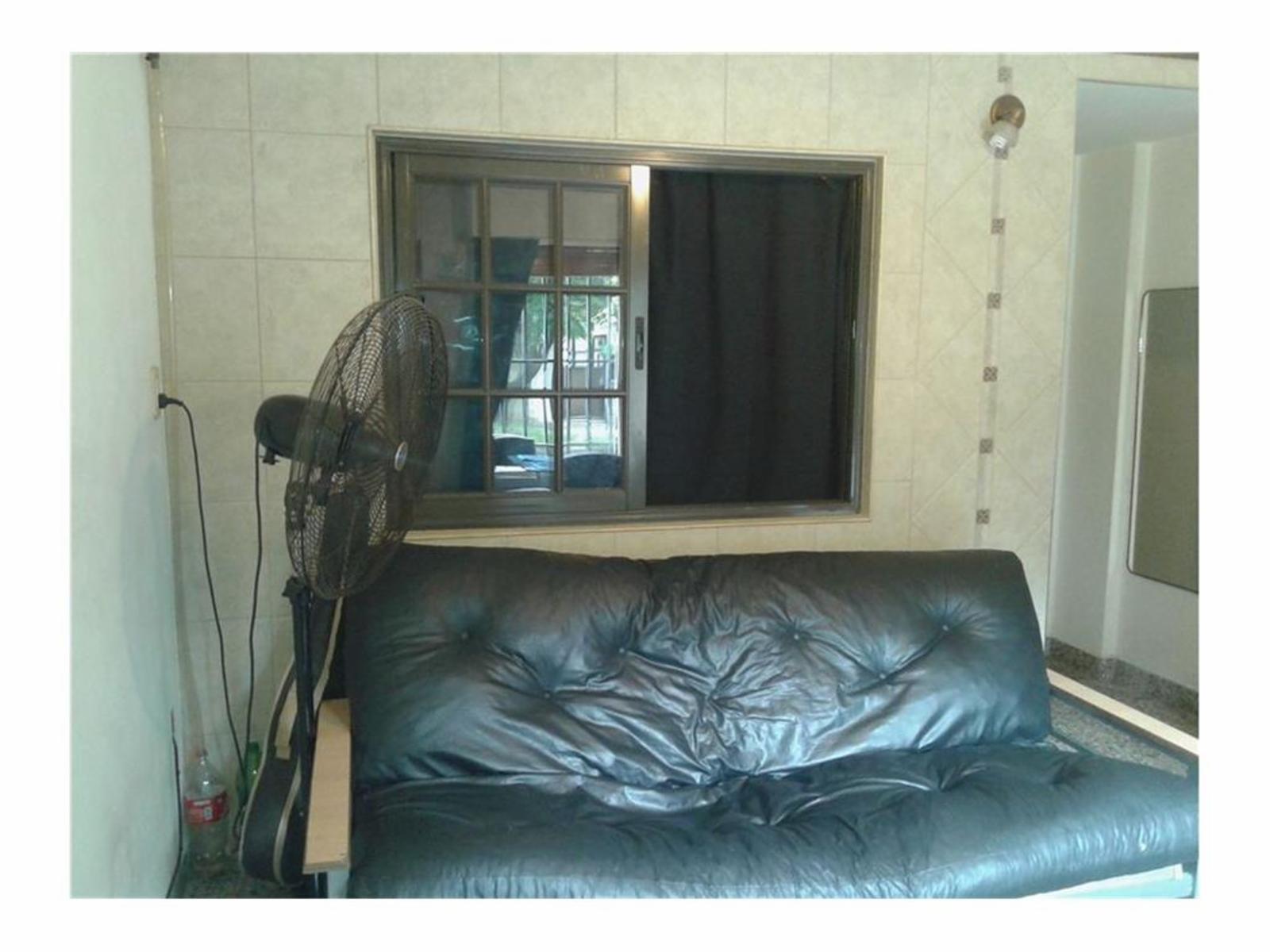 Beron de Astrada 5708 · La Matanza — foto 4