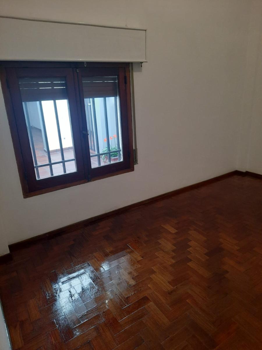 Beron de Astrada 5708 · La Matanza — foto 35