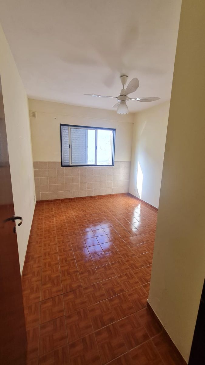 DEPARTAMENTO 3 AMBIENTES PRIMER PISO, TERRAZA EN COMÚN. EXCELENTEUBICACIÓN A METROS DE AV. ARIETA