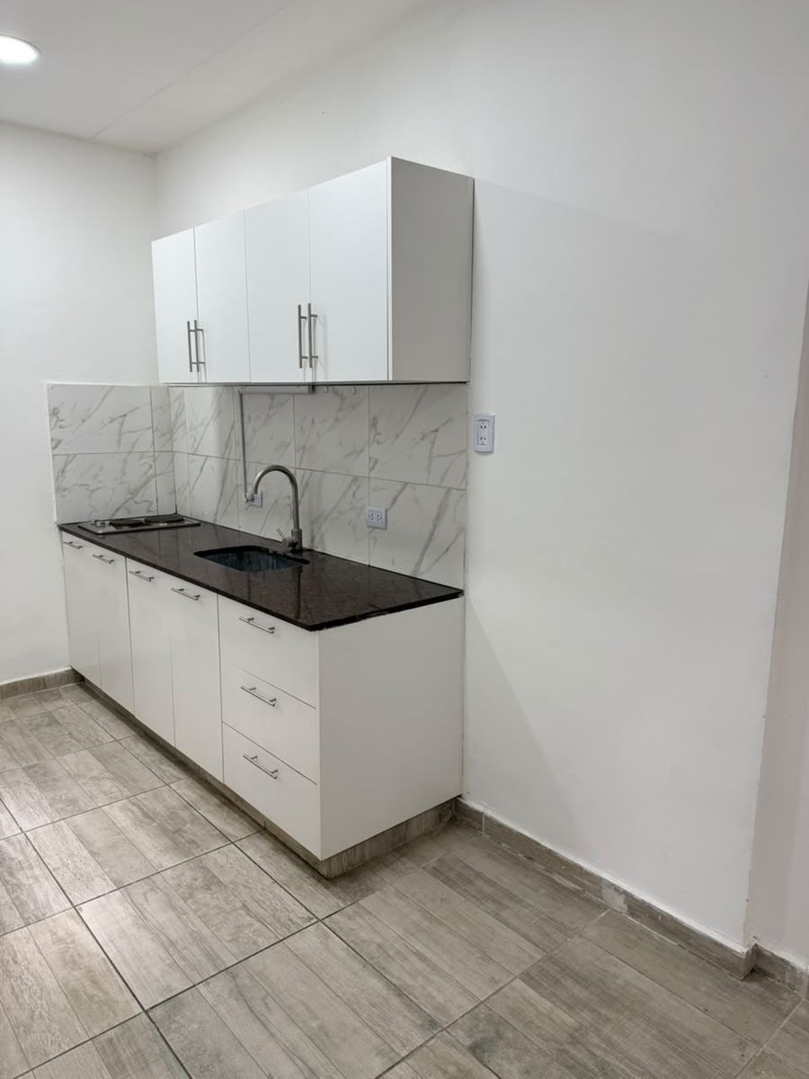 TORIBIO DE LUZURIAGA 639 · Hurlingham — foto 6