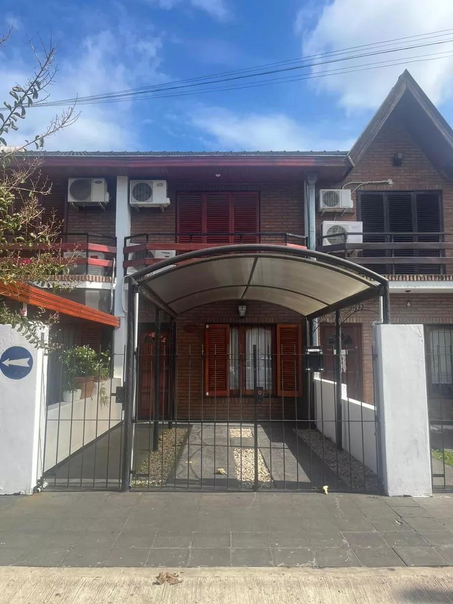 DUPLEX 3 AMBIENTES CON PATIO Y COCHERA - SAN JUSTO