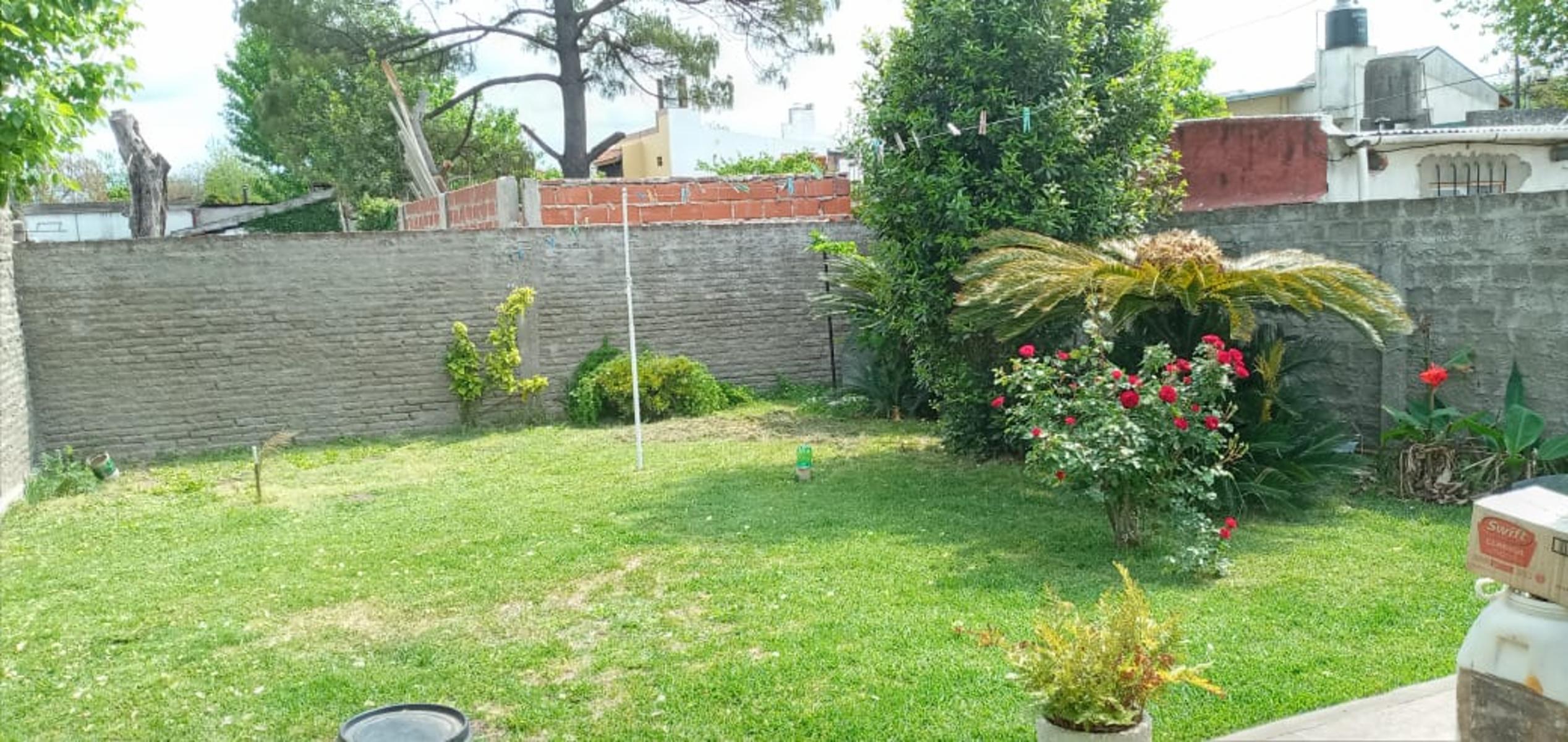 Chayter 1050 · Almirante Brown — foto 8