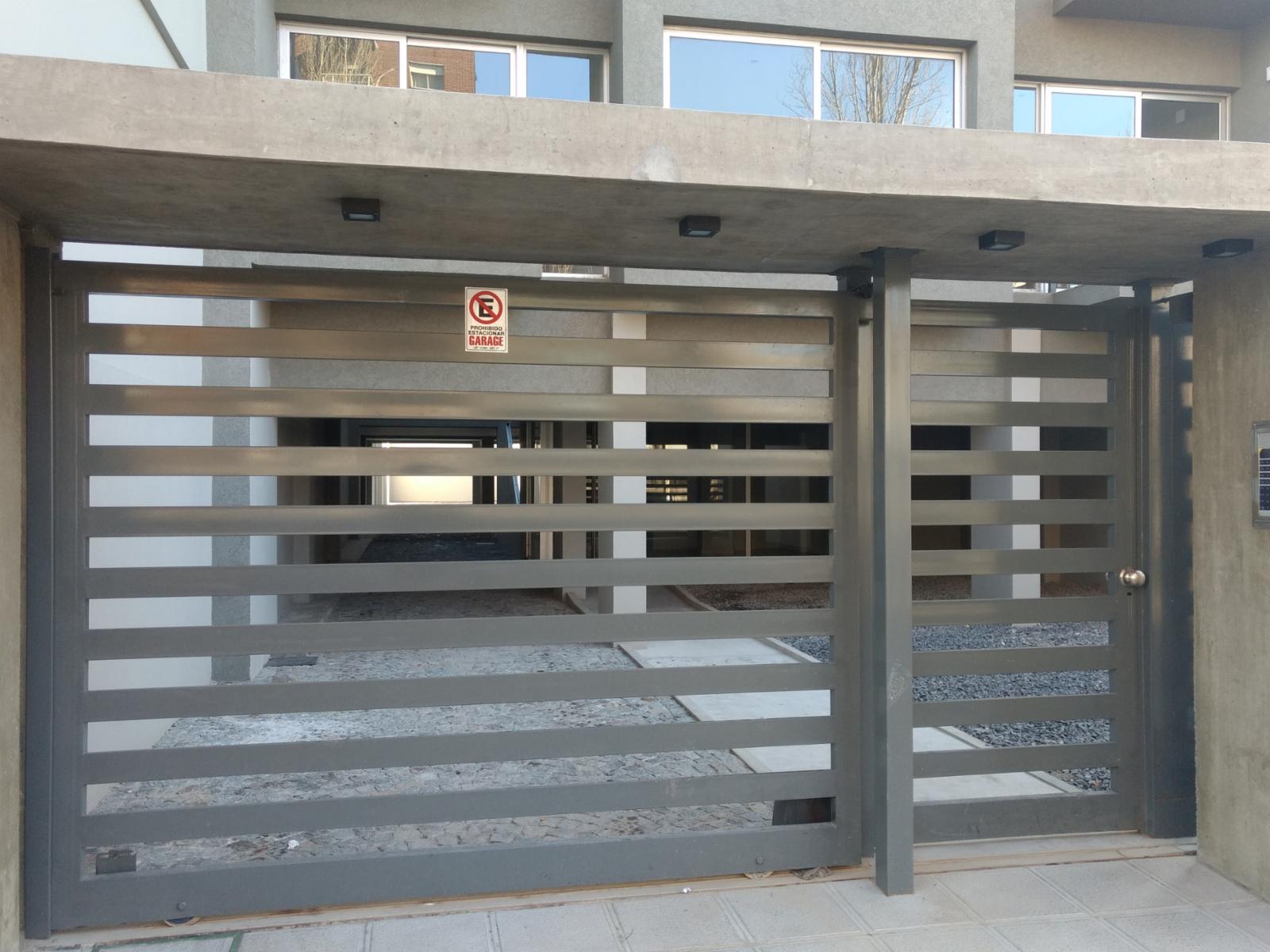 Sarmiento 1039 · Morón — foto 3