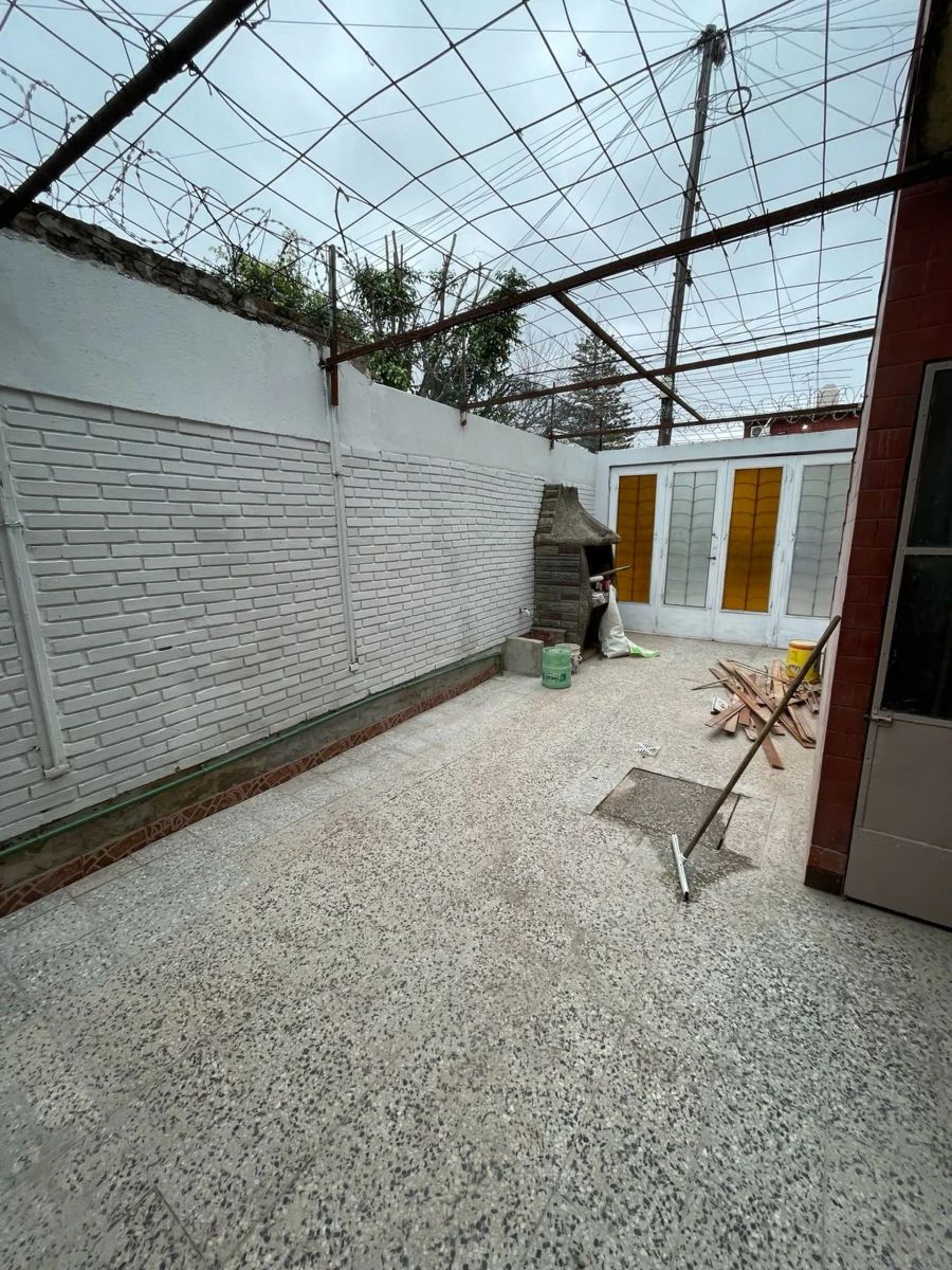 ALQUILER PH 3 AMBIENTES. PLANTA BAJA. LA TABLADA