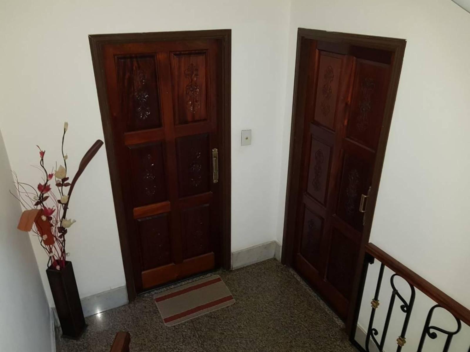 Larralde 600 · Morón — foto 12