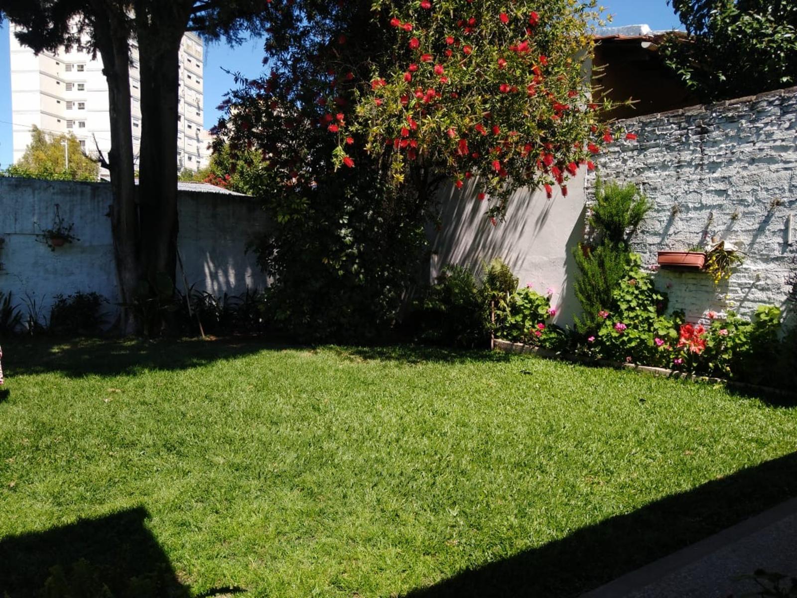 VUCETICH 785 · Avellaneda — foto 28