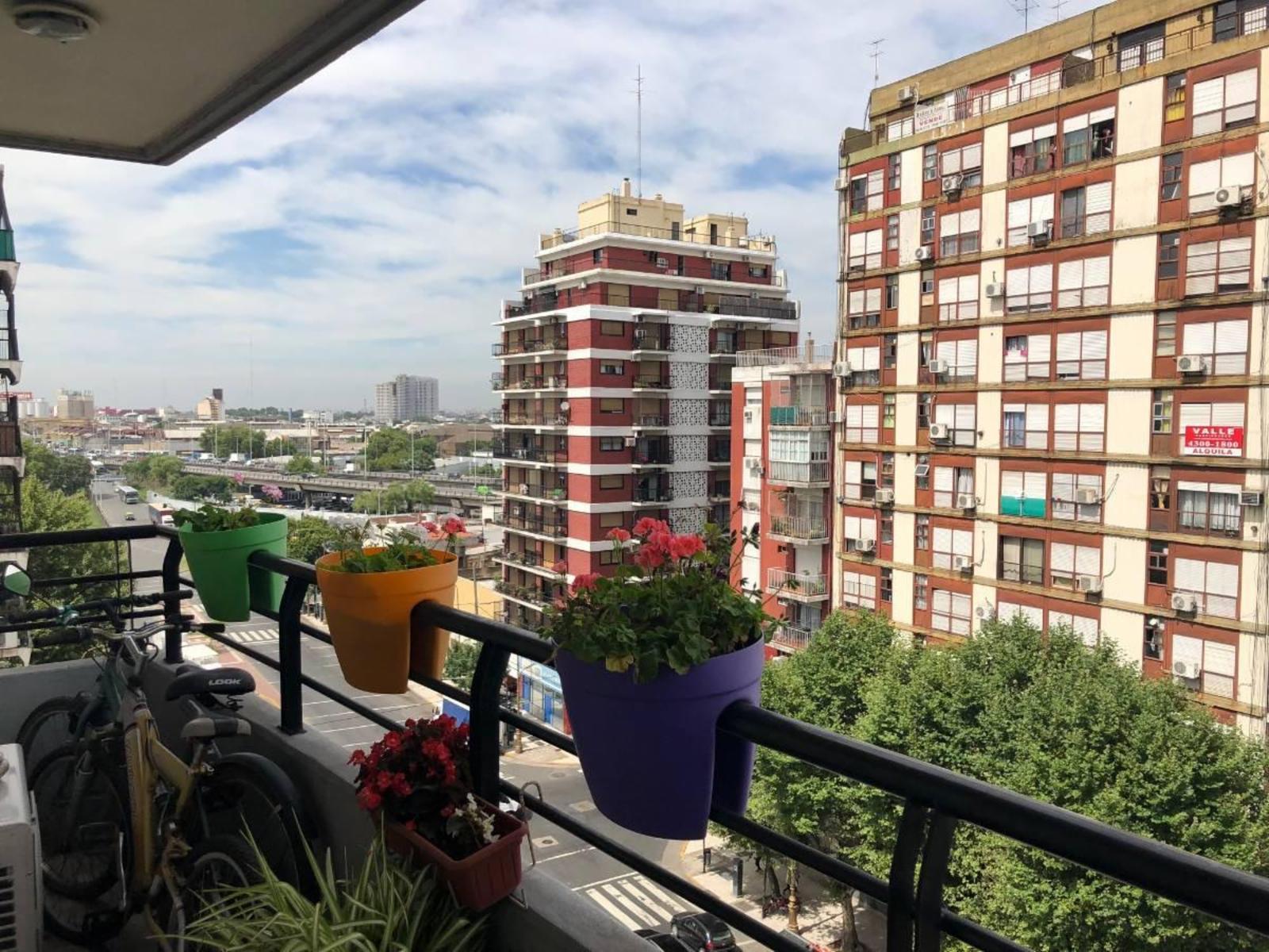 Montes de Oca 1700 · Barracas — foto 10