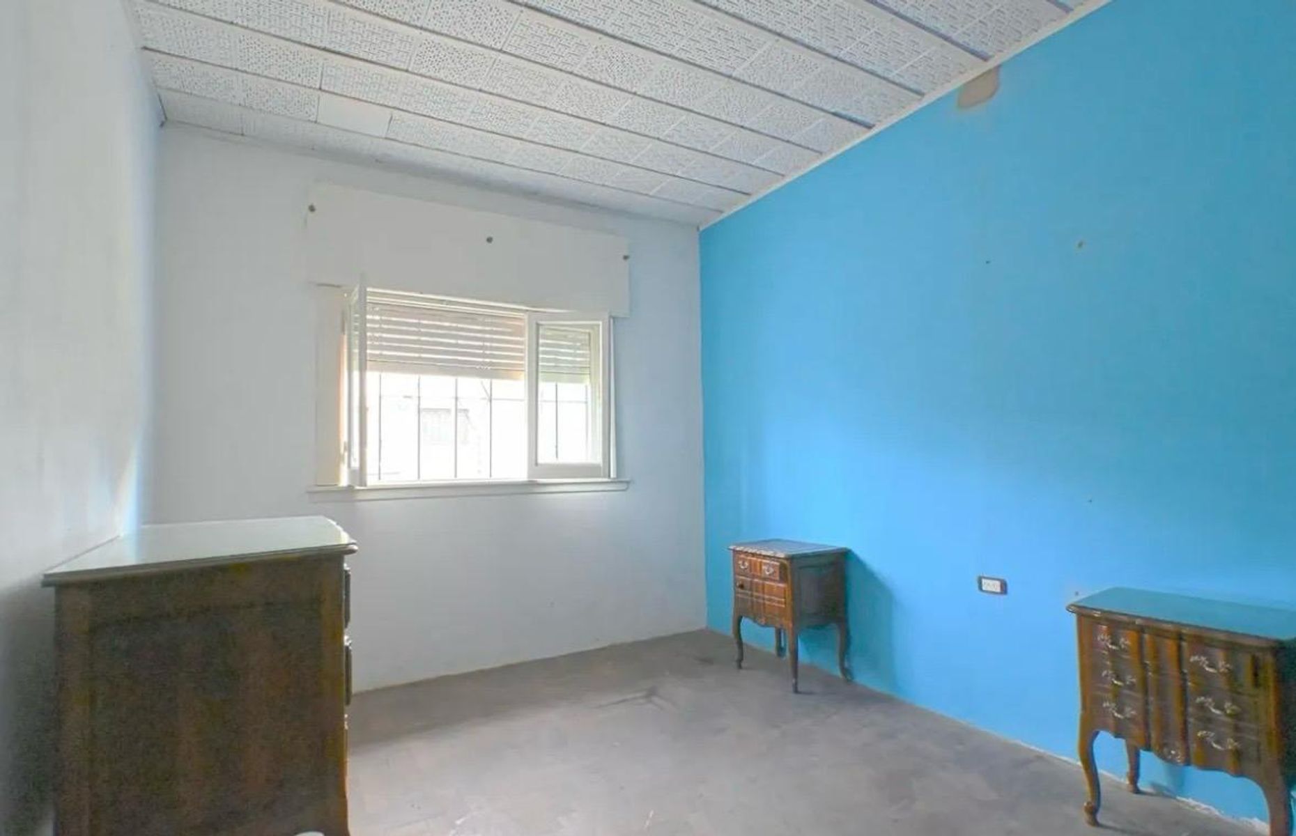 Venta PH 4 Ambientes Con Patio Y Cochera En Caseros
