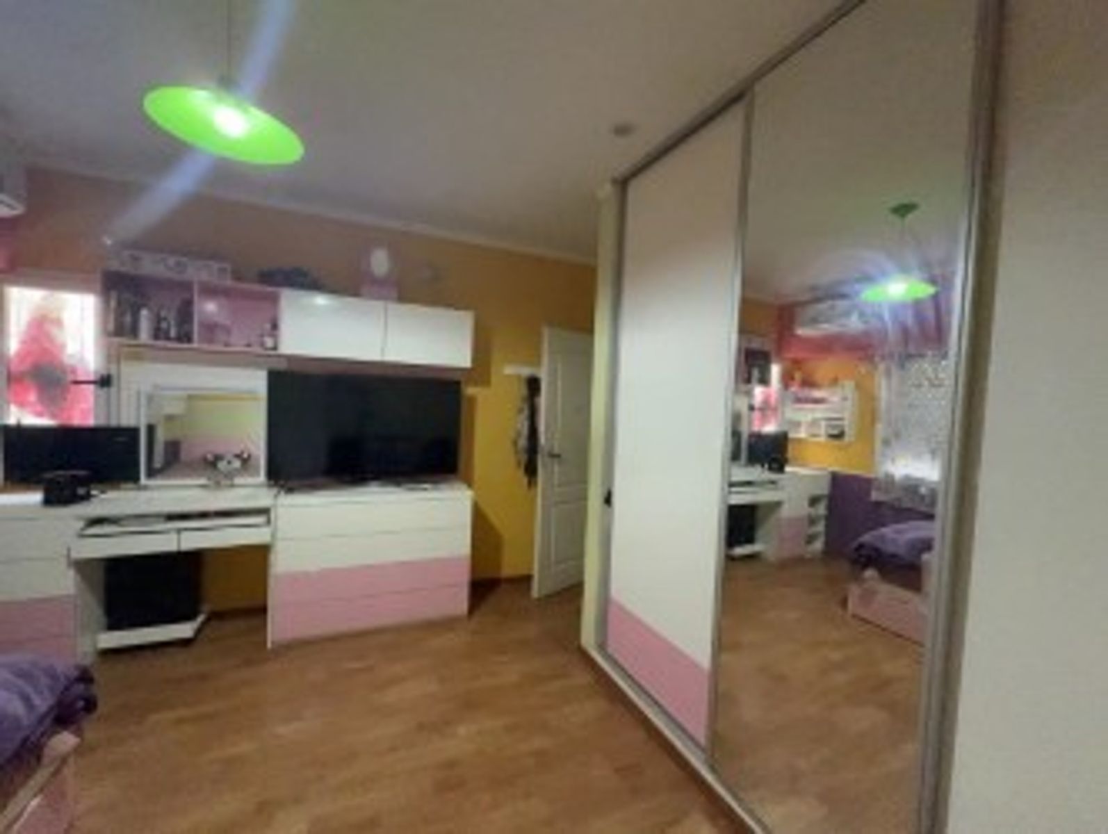 GELLY Y OBES 1320 · Morón — foto 4