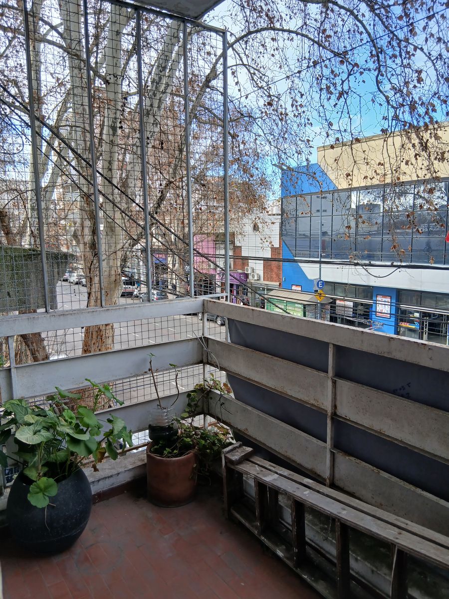 AV AVELLANEDA 3700 · Floresta — foto 10