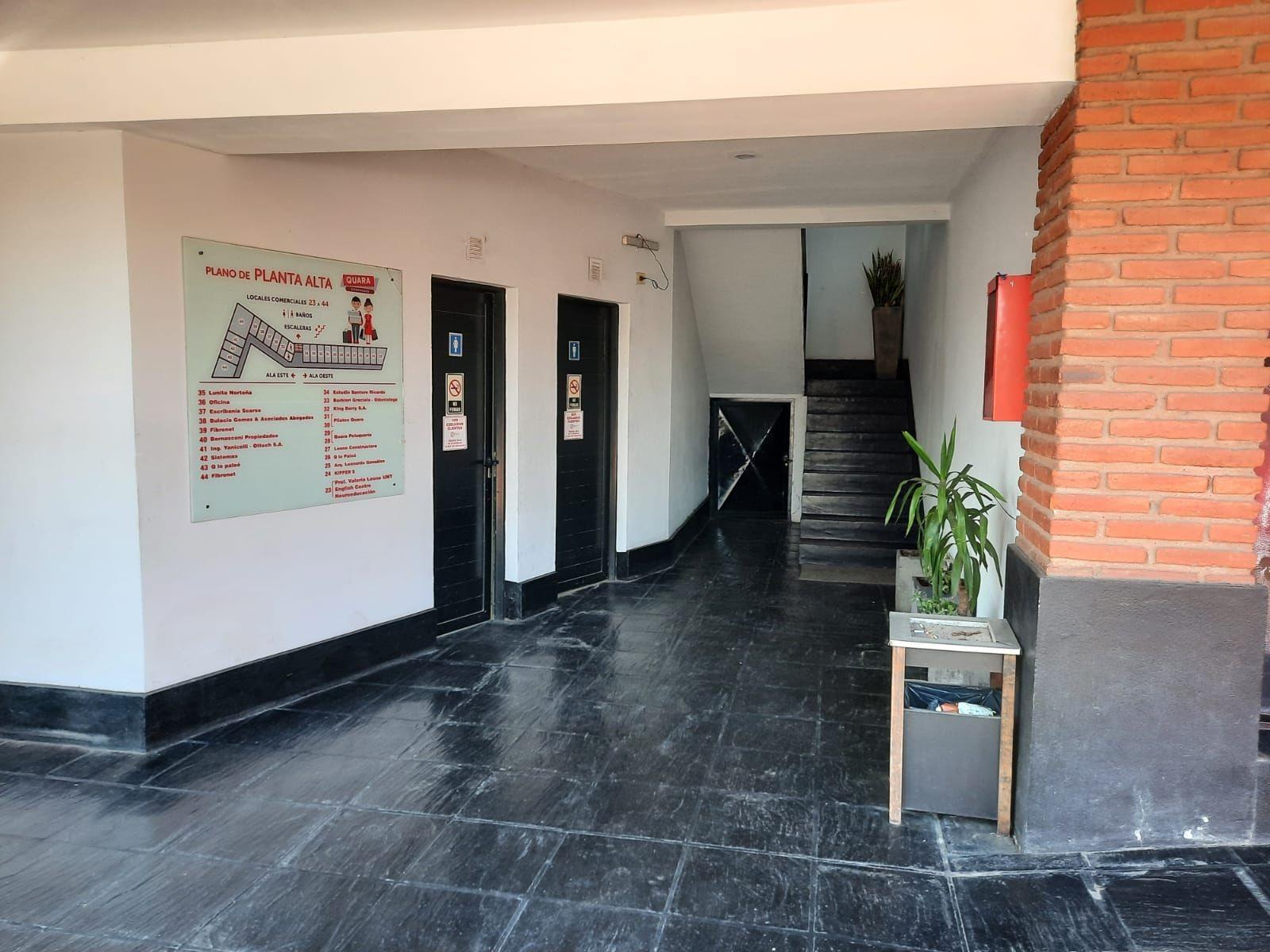 EN VENTA LOCAL COMERCIAL EN CENTRO COMERCIAL QUARA · Yerba Buena — foto 3