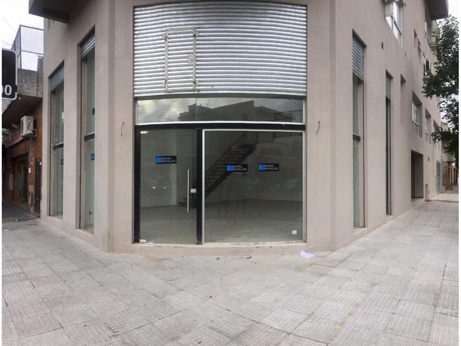 Av Galicia 598 · Avellaneda — foto 7