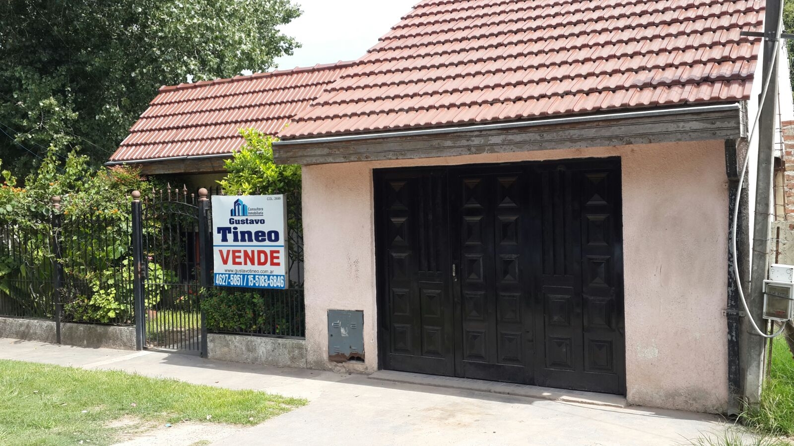 ÁMPLIO TRES AMBIENTES EN LOS AROMOS