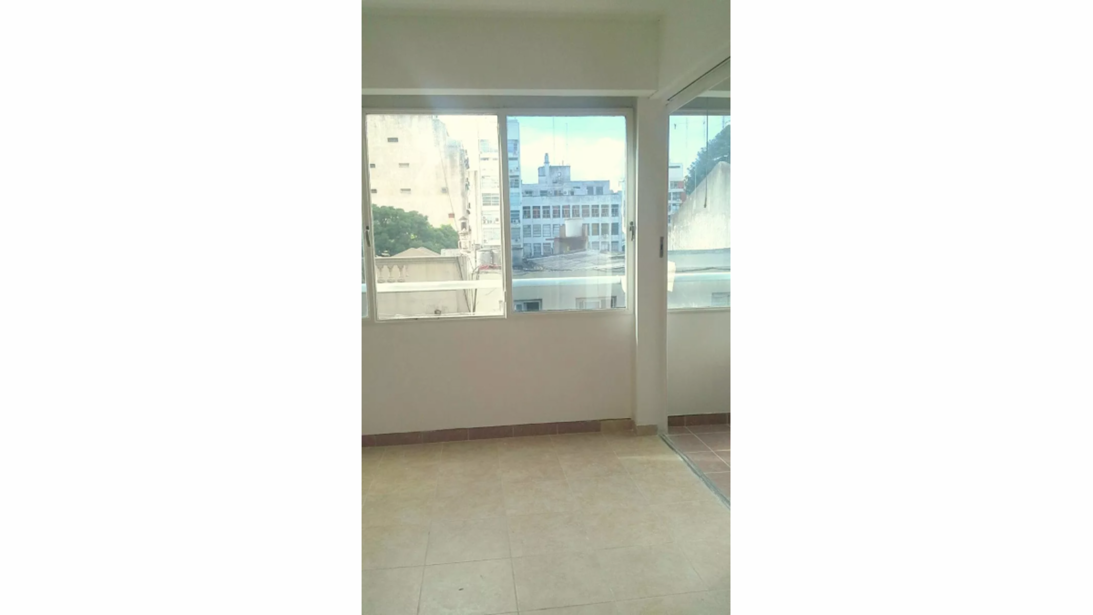 Hipolito Yrigoyen 1400 · Balvanera — foto 4