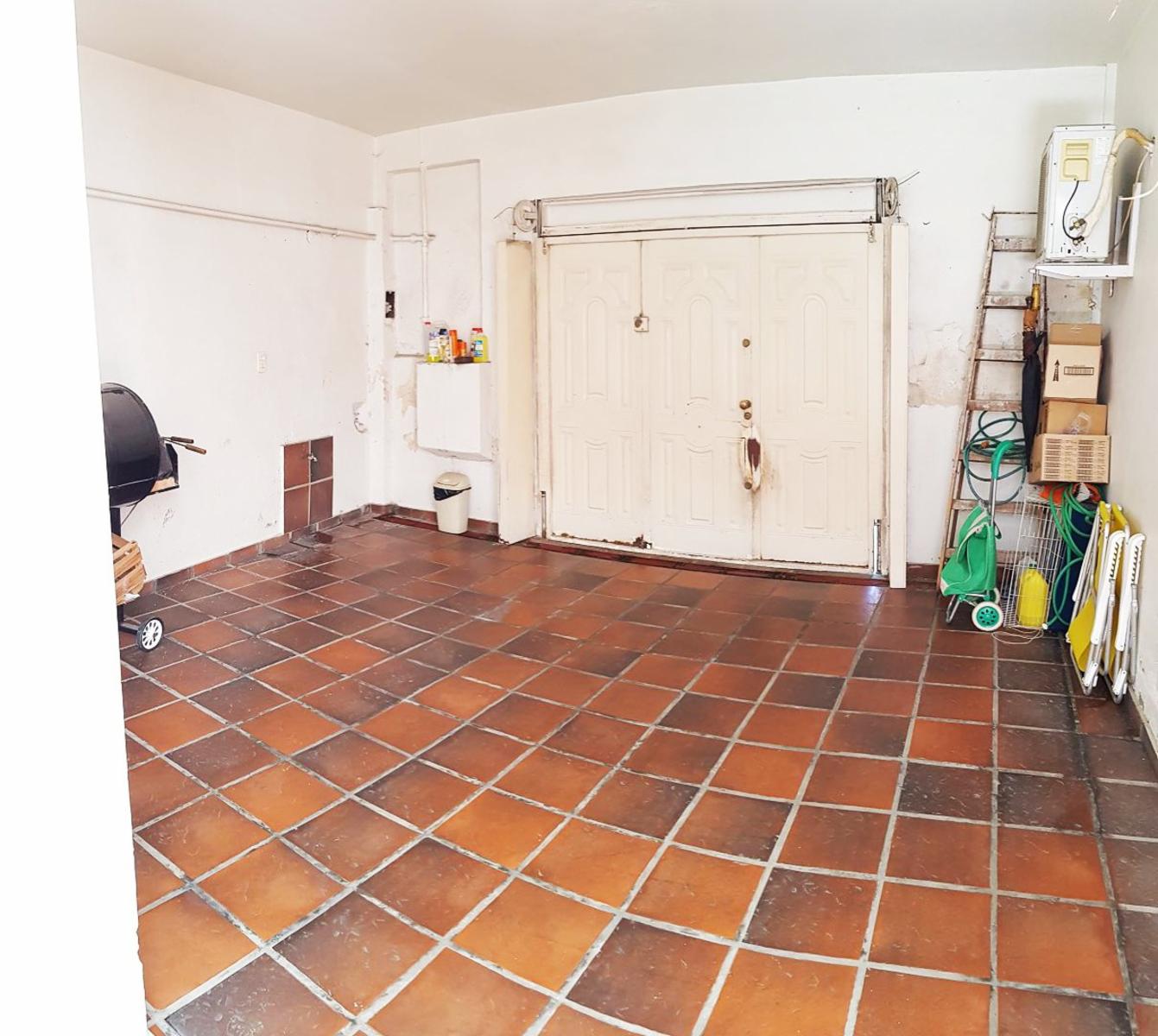 Bernaldes 1588 · Vélez Sarsfield — foto 11
