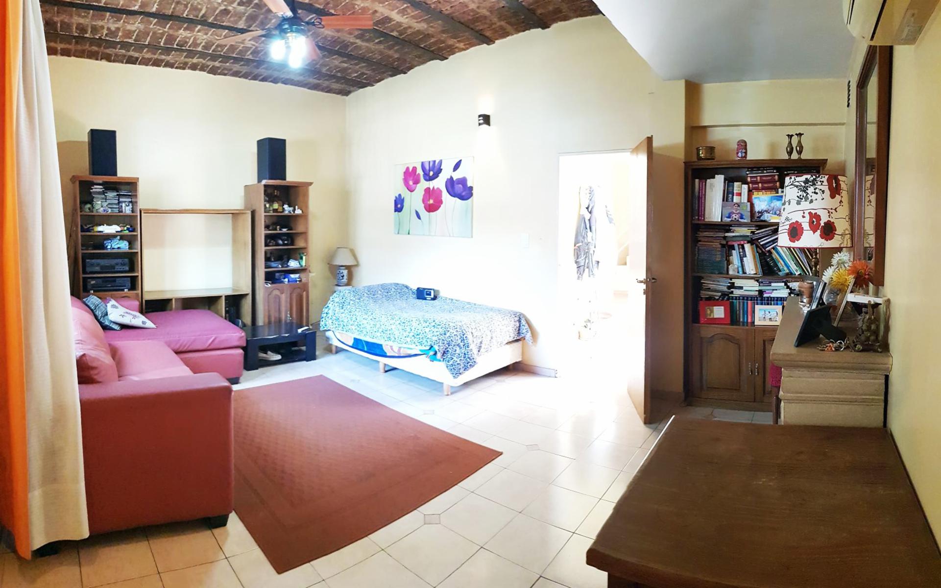 Bernaldes 1588 · Vélez Sarsfield — foto 3