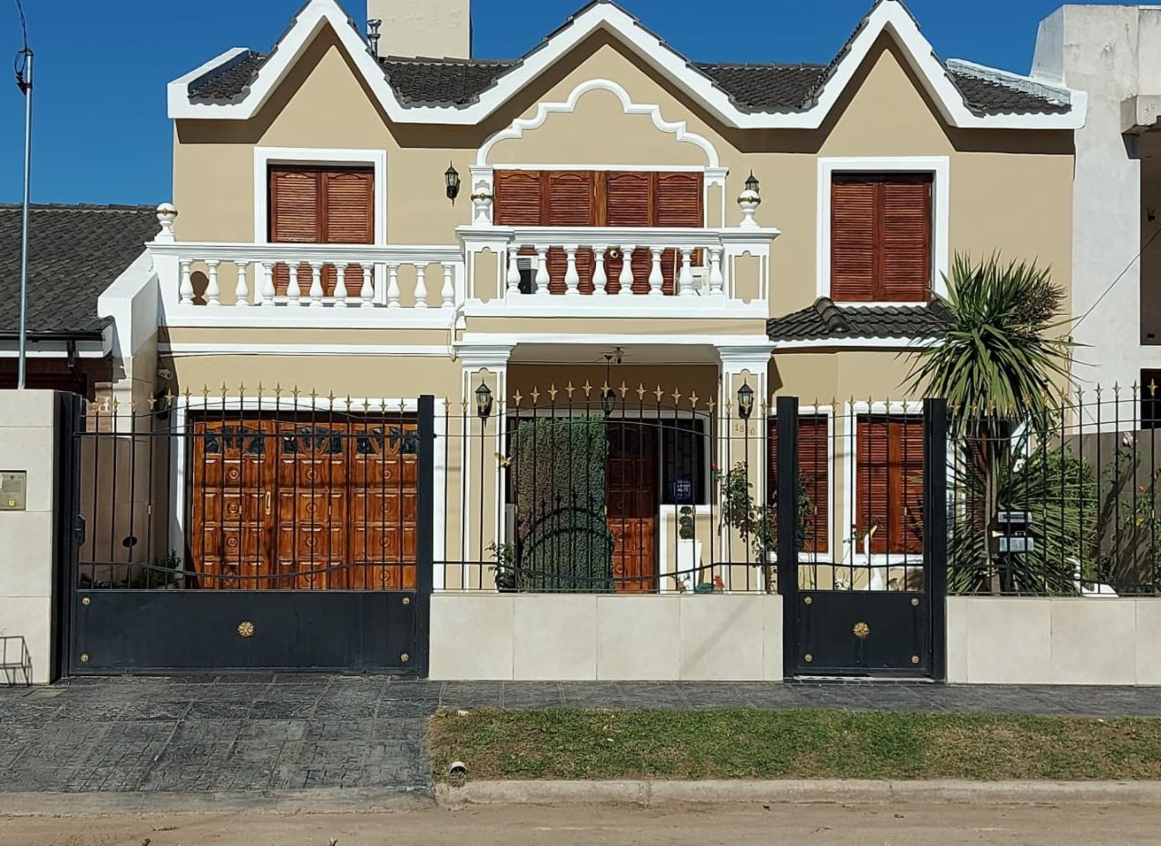 EXCELENTE CASA EN VENTA