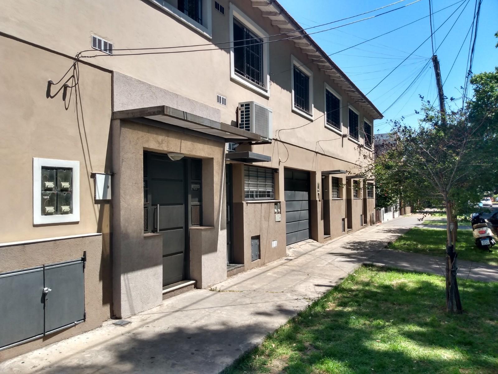 Paso 1502 · Lomas De Zamora — foto 3