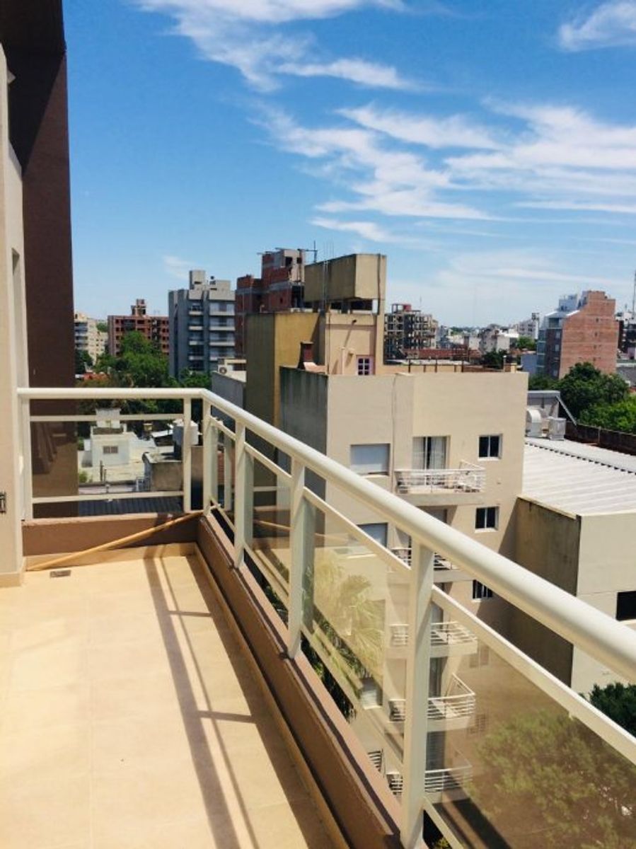 Santa Fe 639 · Morón — foto 11