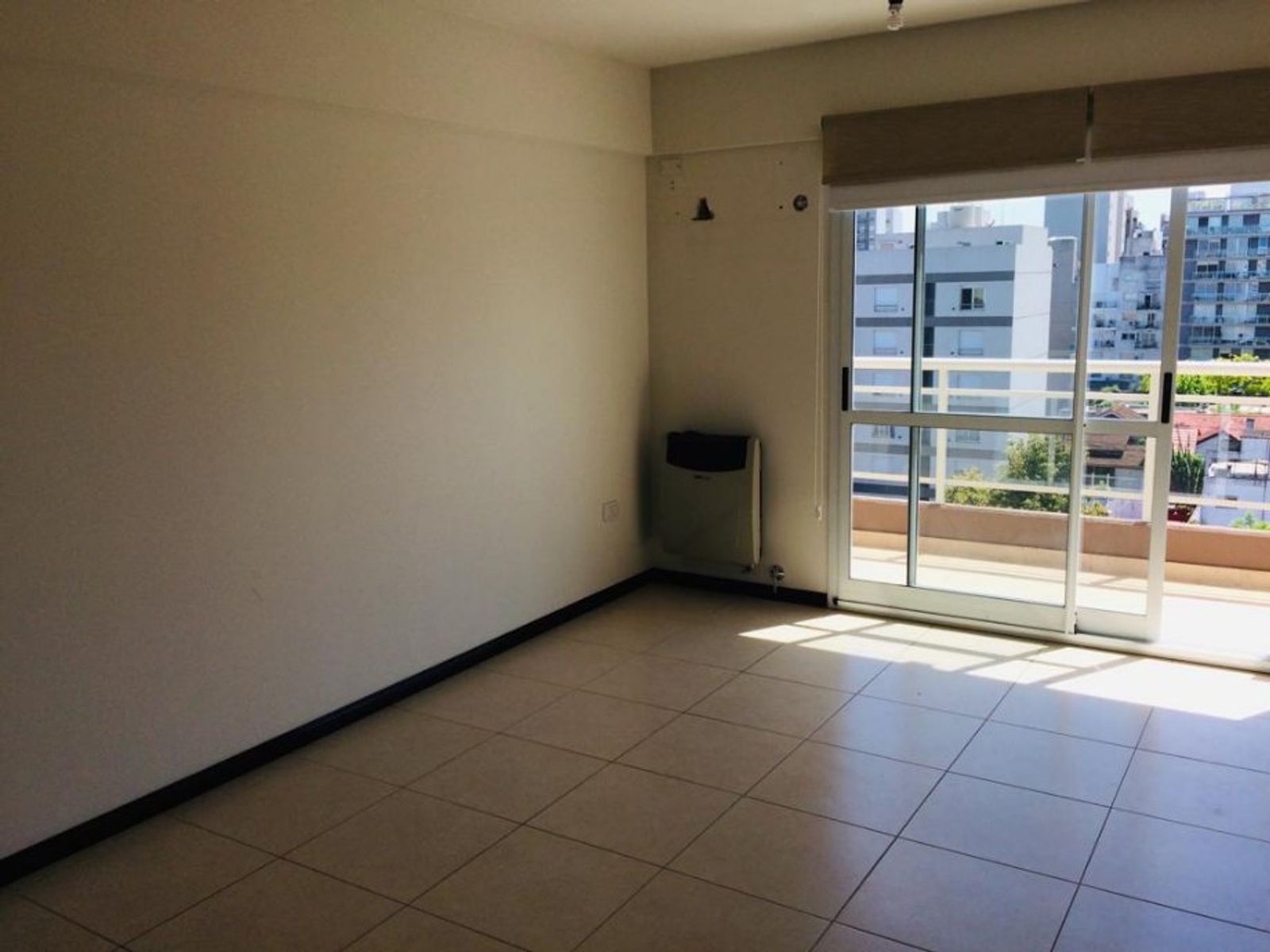 Santa Fe 639 · Morón — foto 4