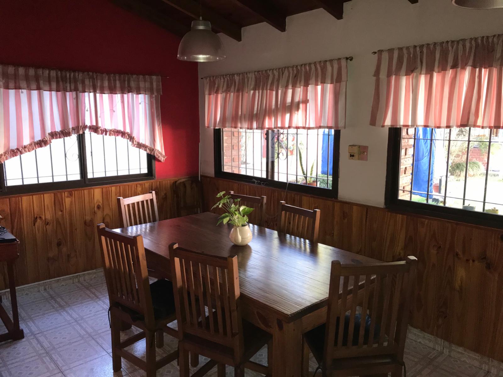 Peru 867 · Morón — foto 5