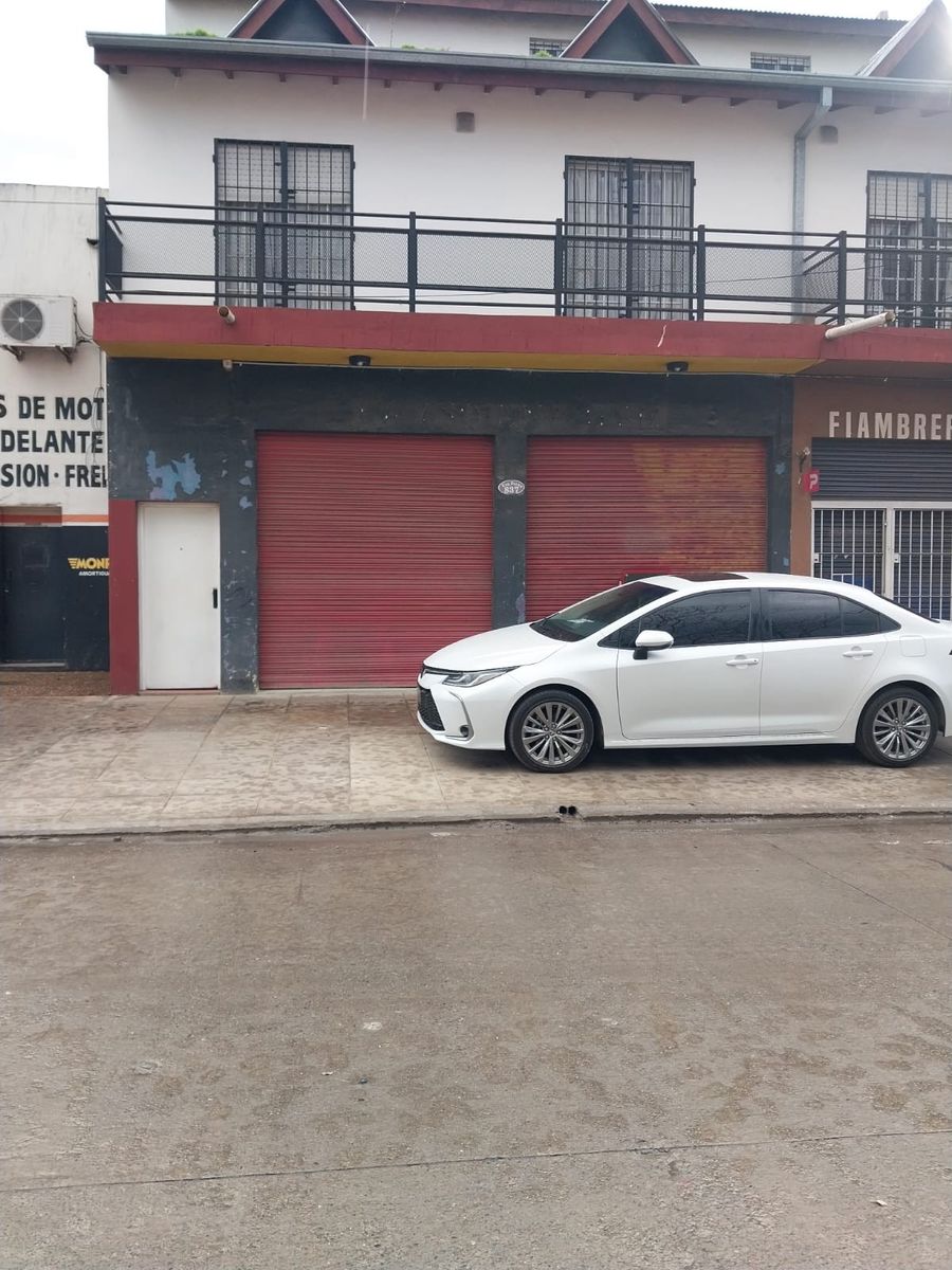 Local Comercial con patio