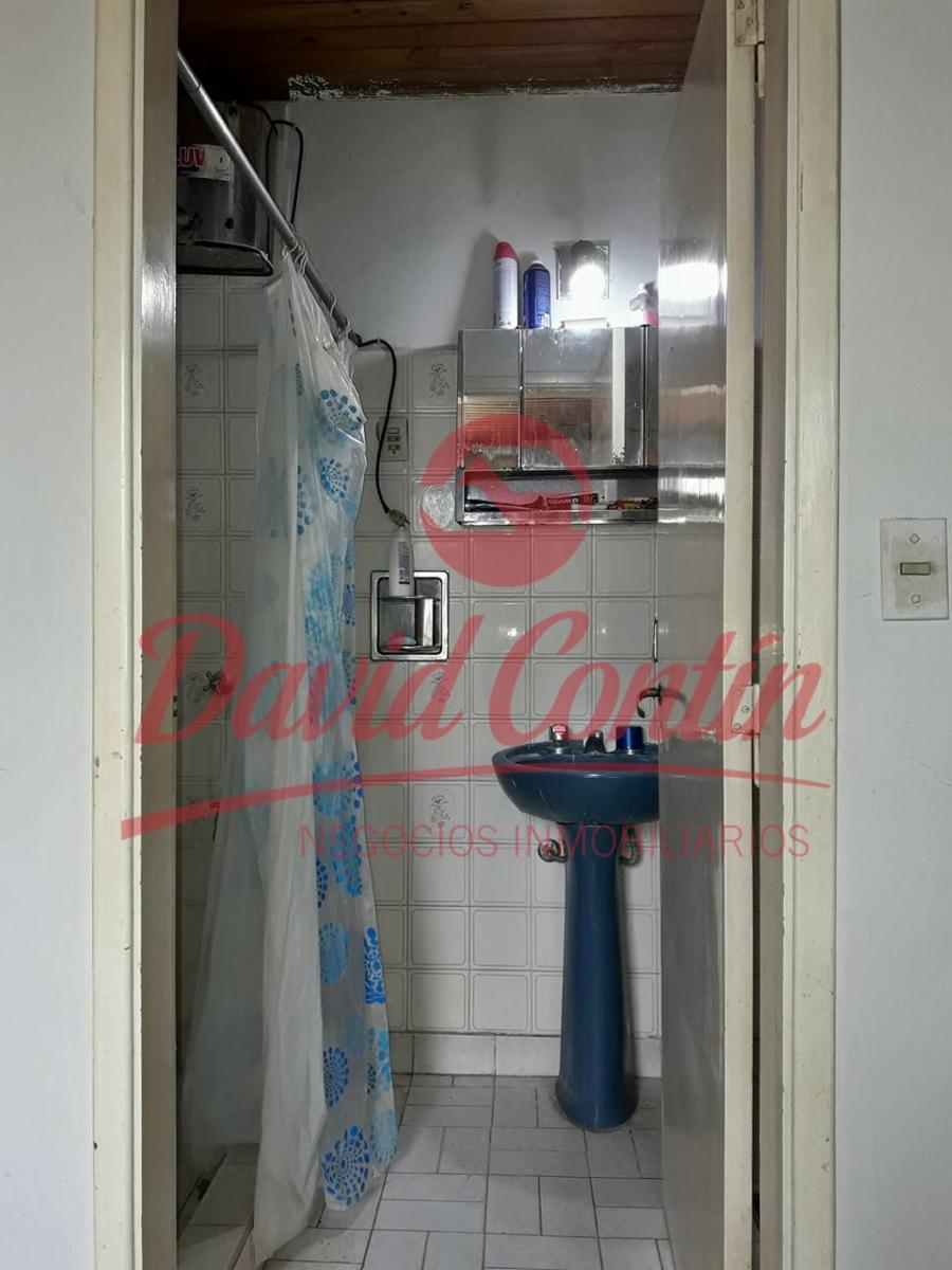 22 E/ 7 Y 5 · Mercedes — foto 6