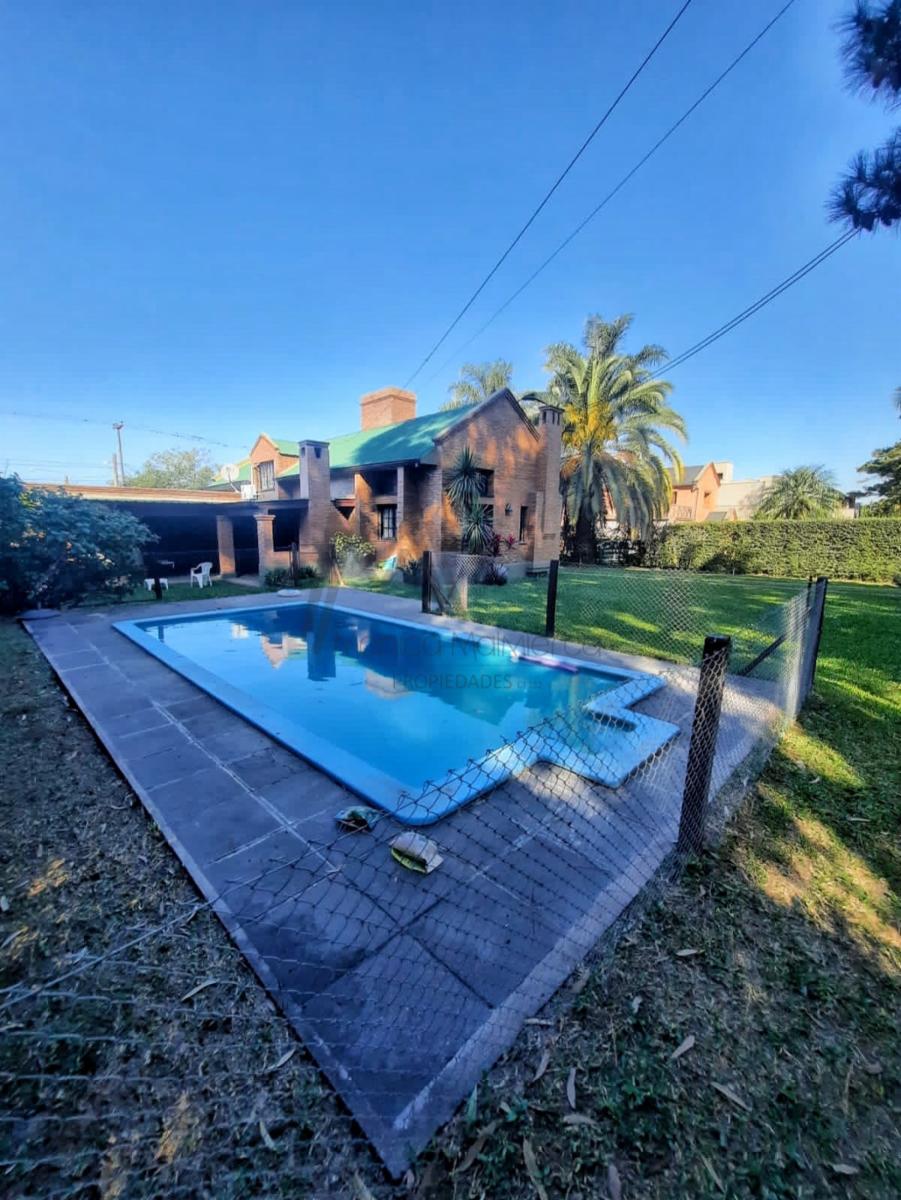 ALQUILER CASA DE 4 DORMITORIOS CON PILETA EN COUNTRY DEL GOLF VIEJO · Yerba Buena — foto 3