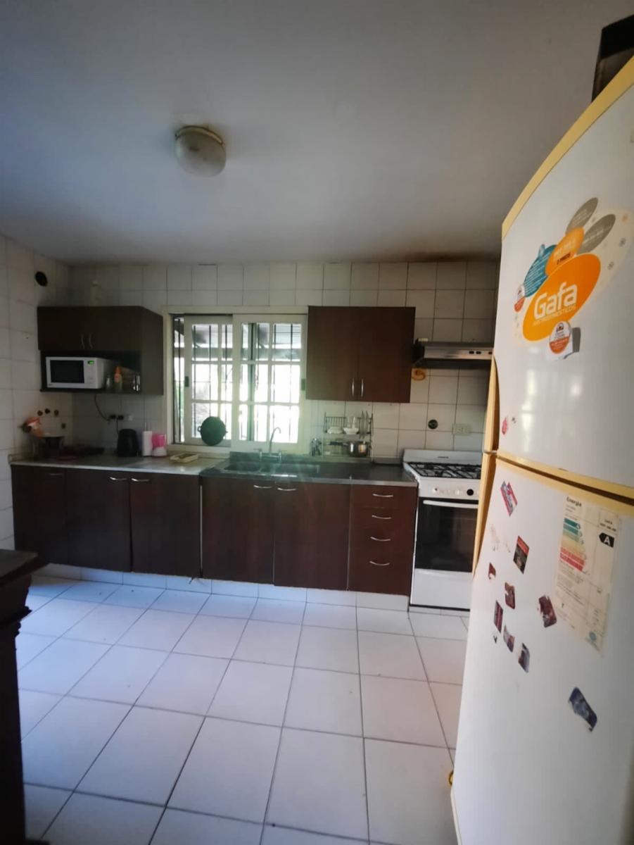ALQUILER CASA DE 4 DORMITORIOS CON PILETA EN COUNTRY DEL GOLF VIEJO · Yerba Buena — foto 5