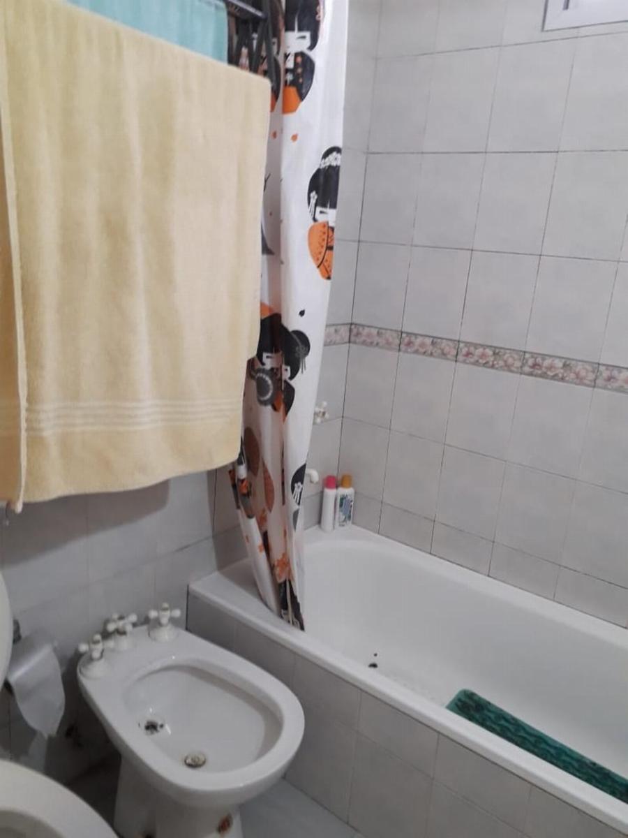 carlos tejedor 1300 · Morón — foto 6
