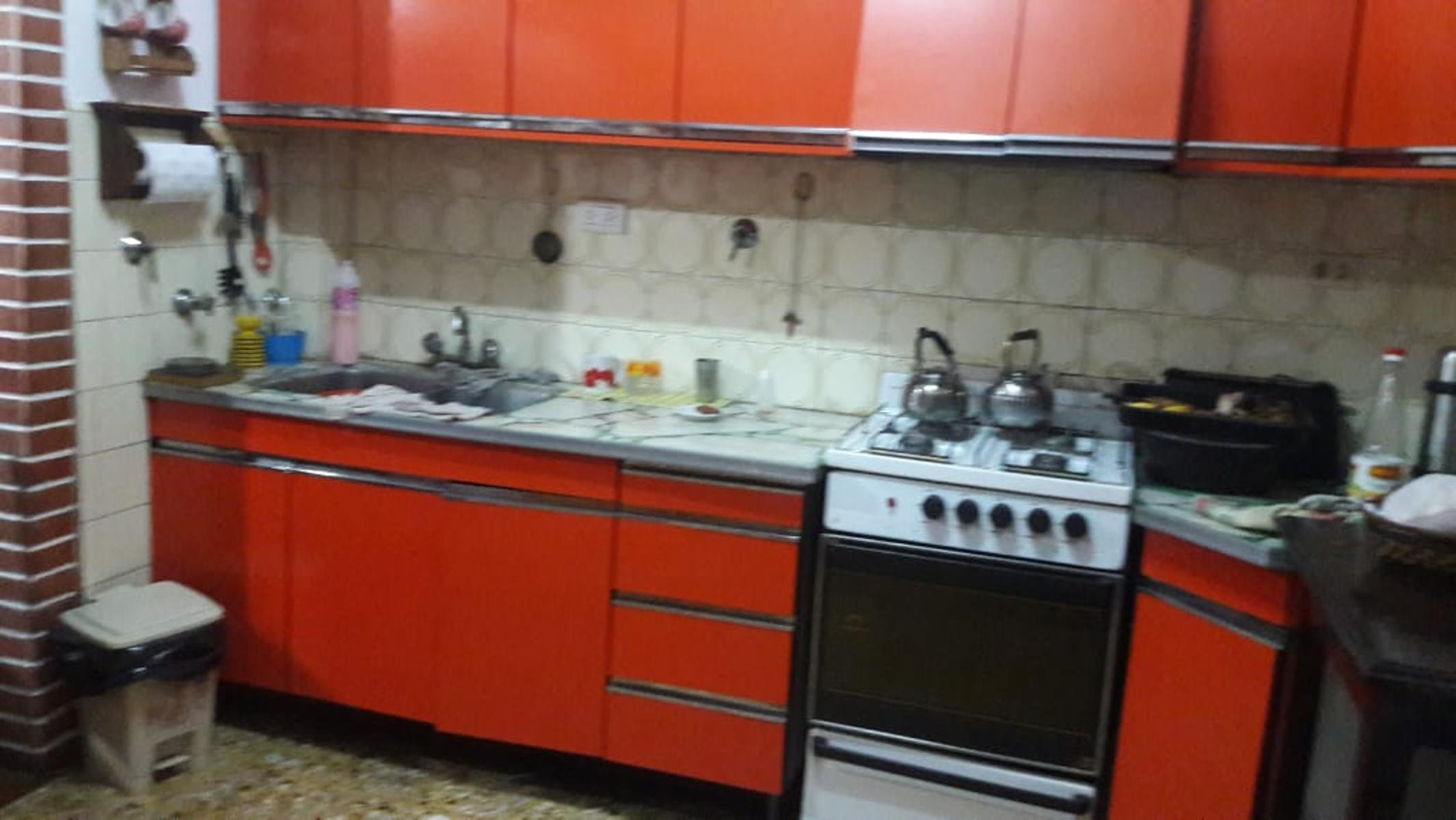 Achaga  3900 · Morón — foto 3