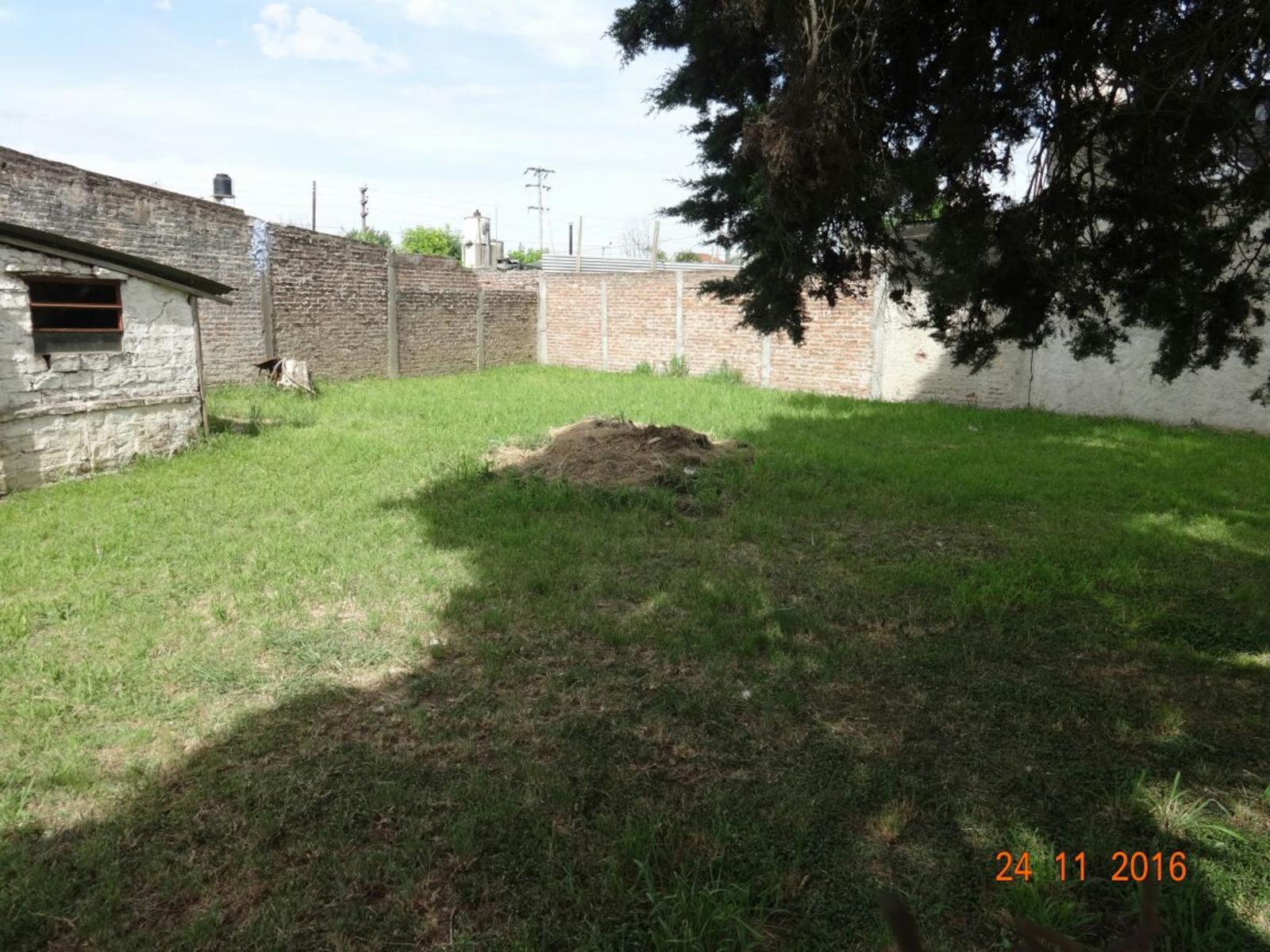 DIAGONAL SUR Y J.V. GONZALES · Esteban Echeverría — foto 3