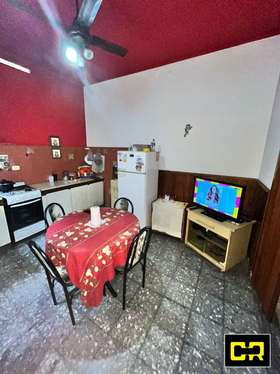 Rivera Indarte 774 · Flores — foto 11