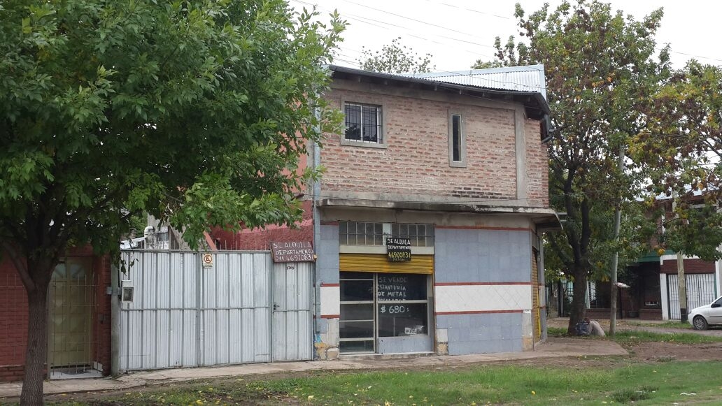 D'Onofrio 1700 · Merlo — foto 3