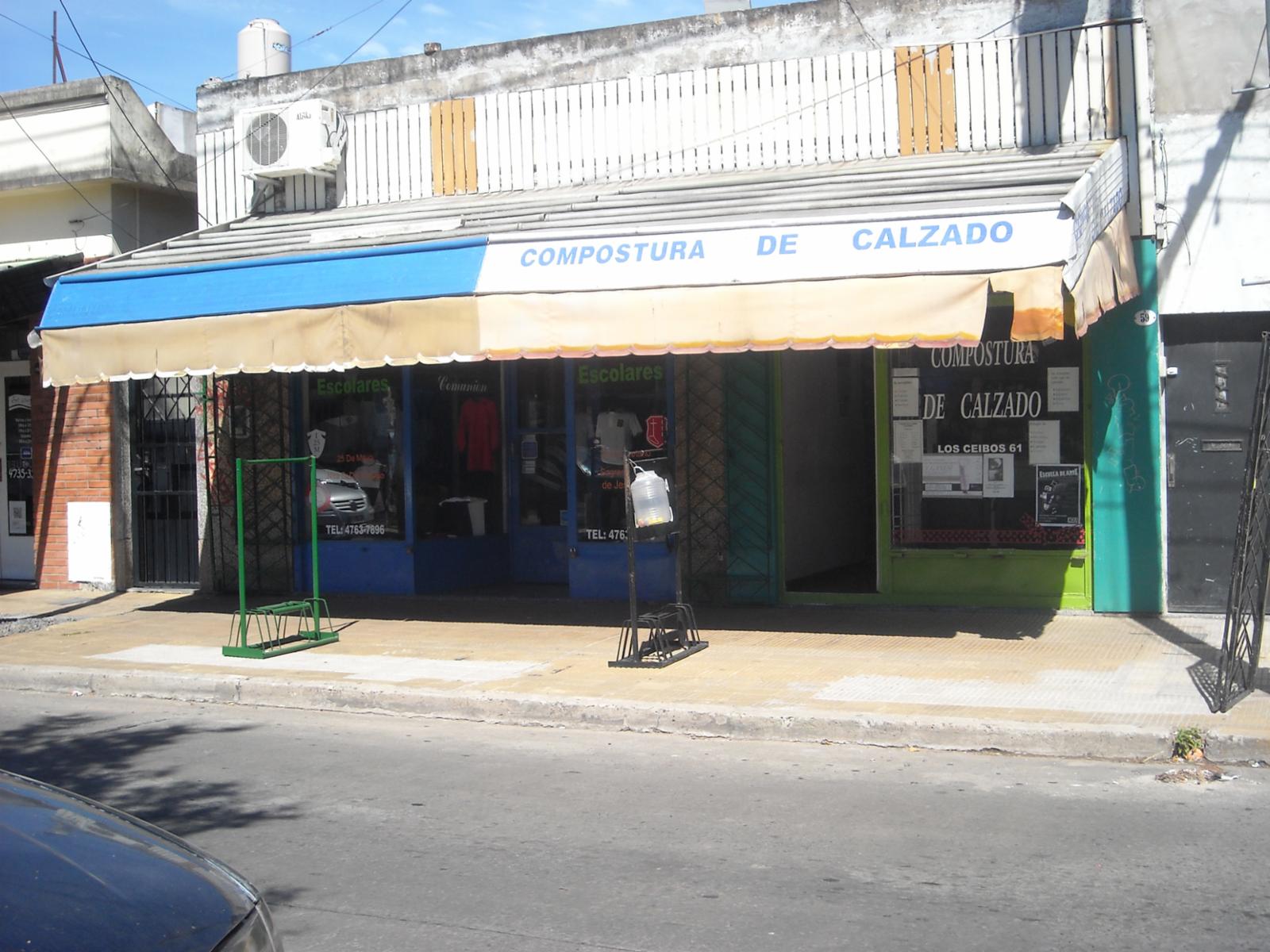 2 LOCALES CON PH AL FONDO