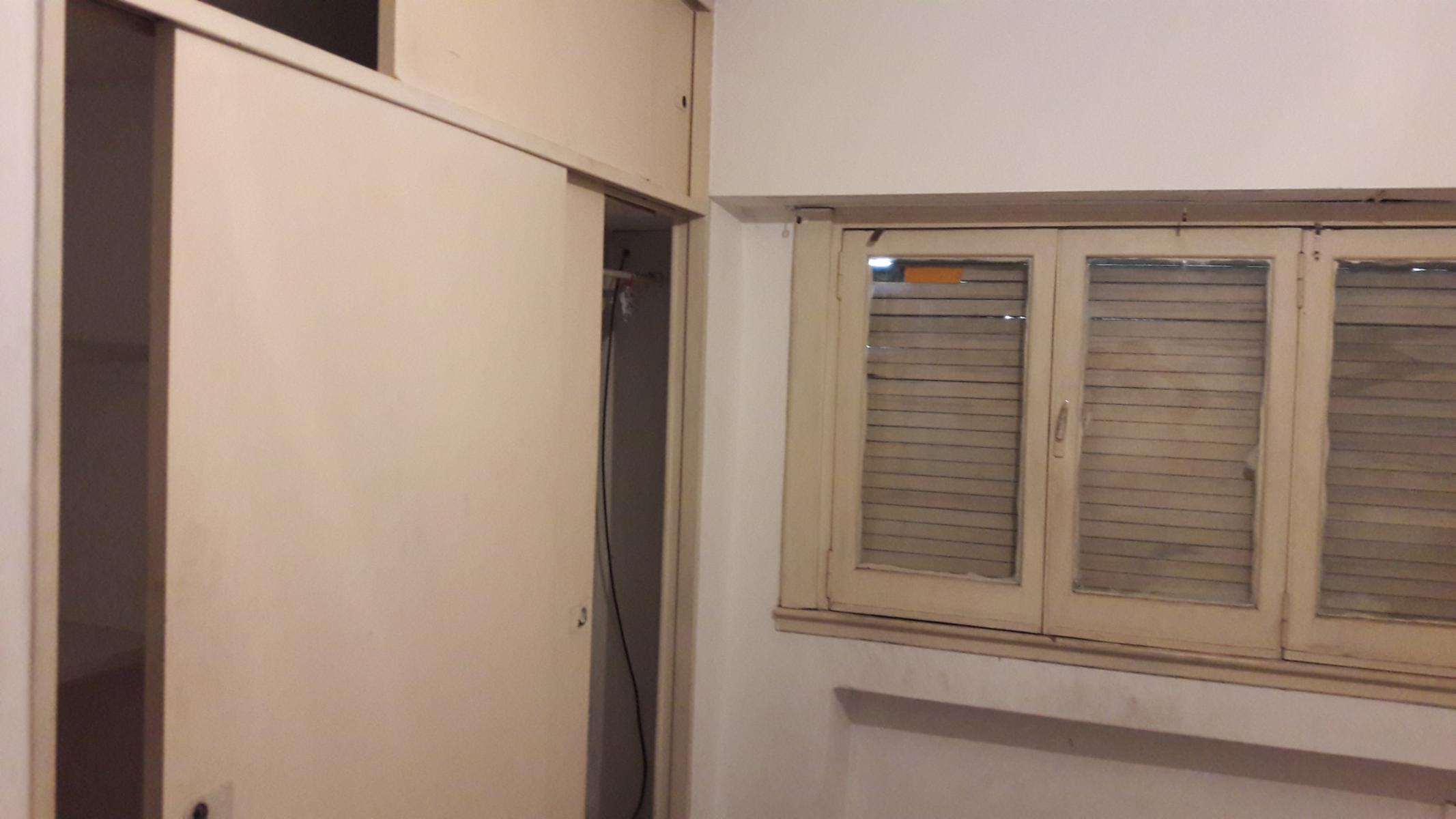 CARRILLO 825 · Morón — foto 4