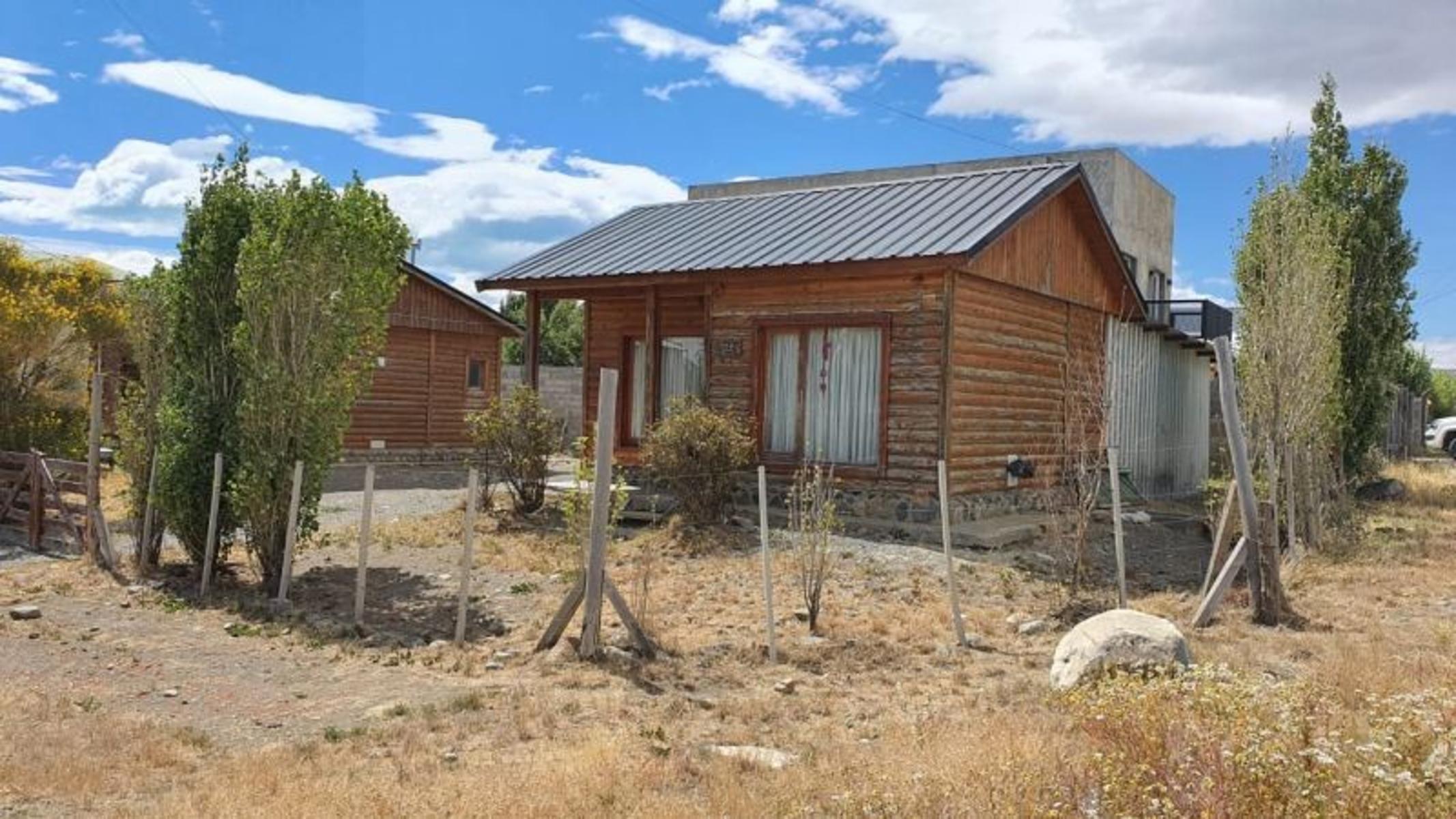 Pequeño complejo de cabañas con renta permanente
