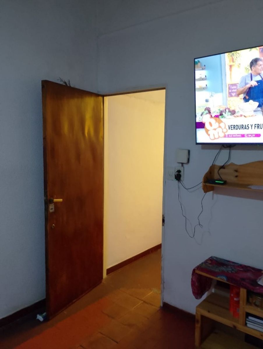 Bme. Mitre 1226 1 B · Morón — foto 4