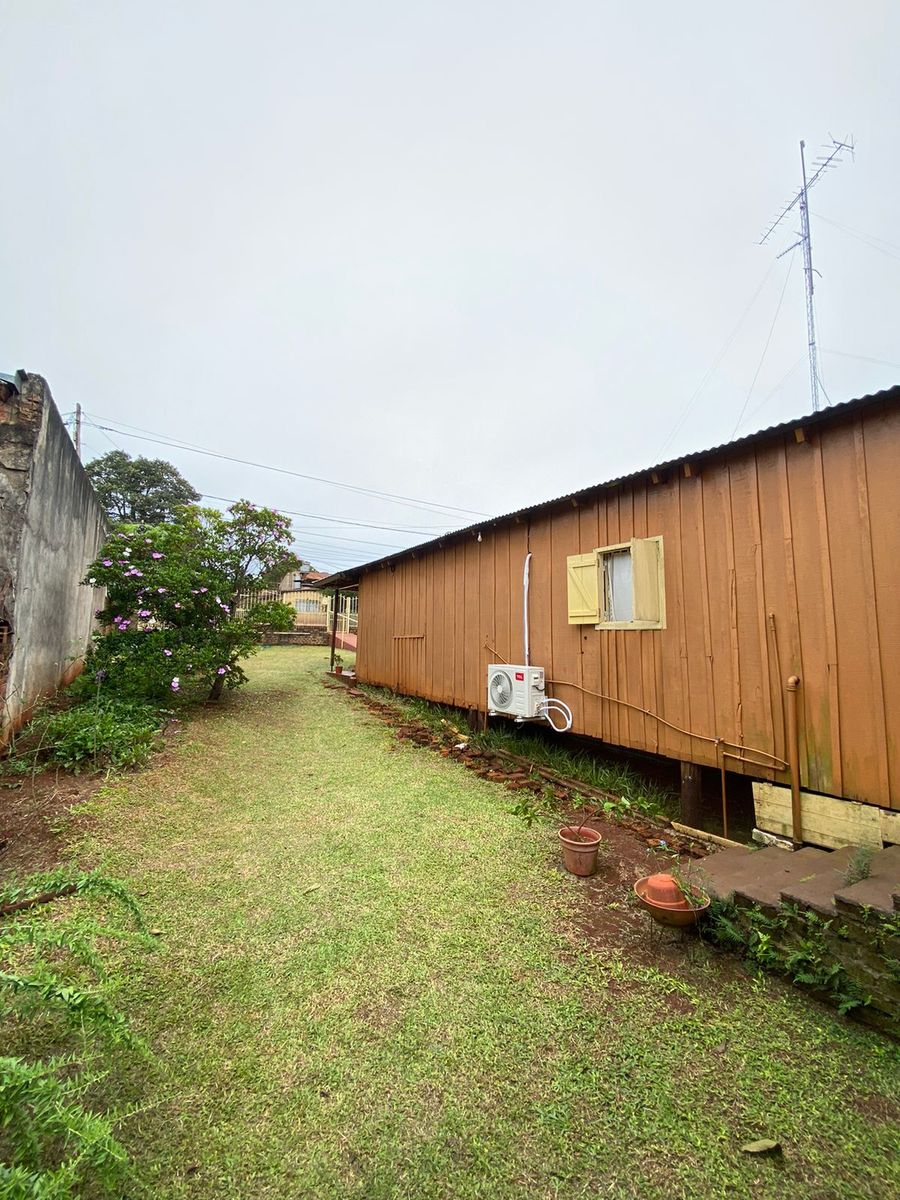 Primeros Colonizadores 382 · Oberá — foto 4