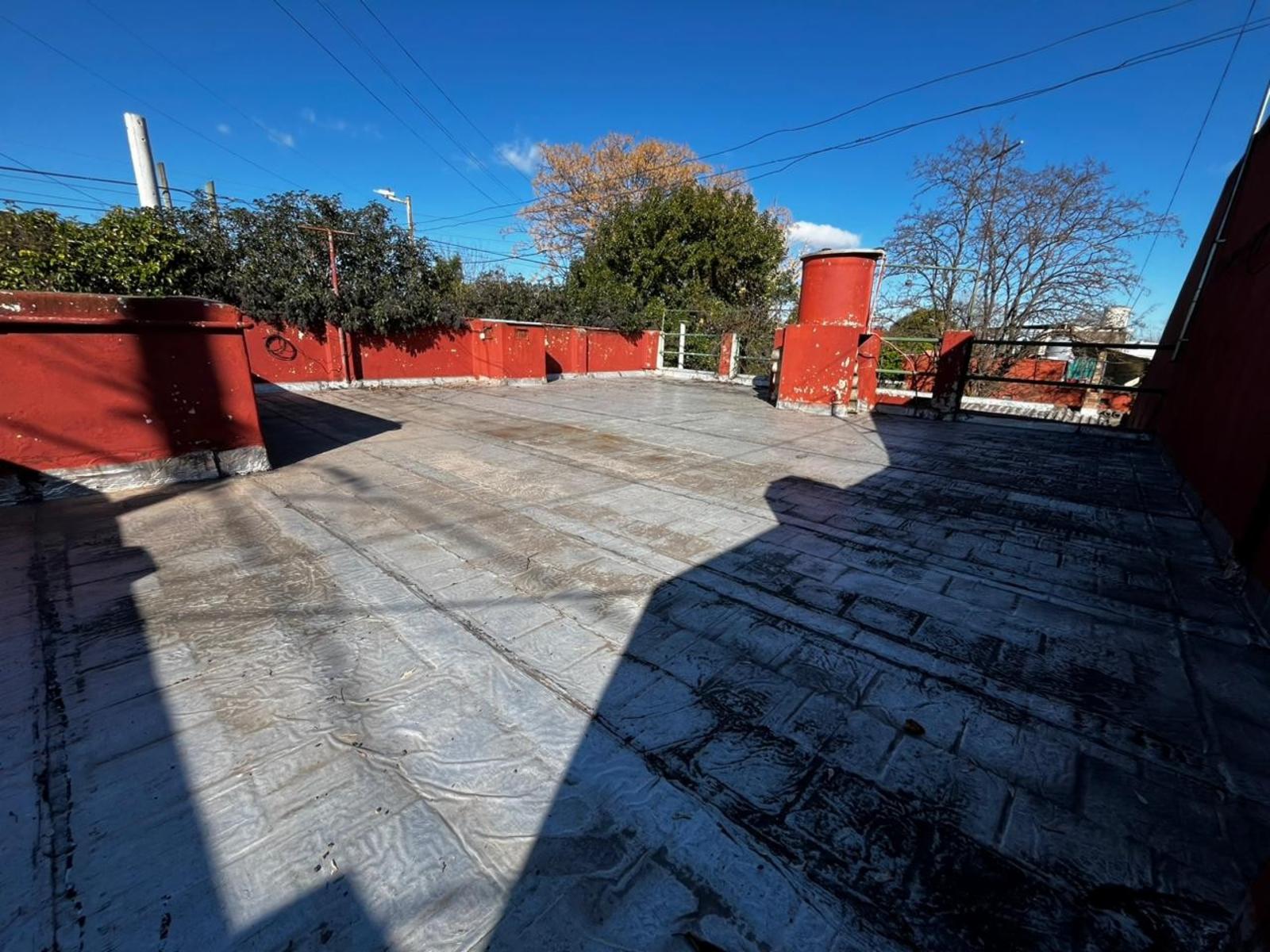 Indalecio Goméz 194 · Lomas De Zamora — foto 18