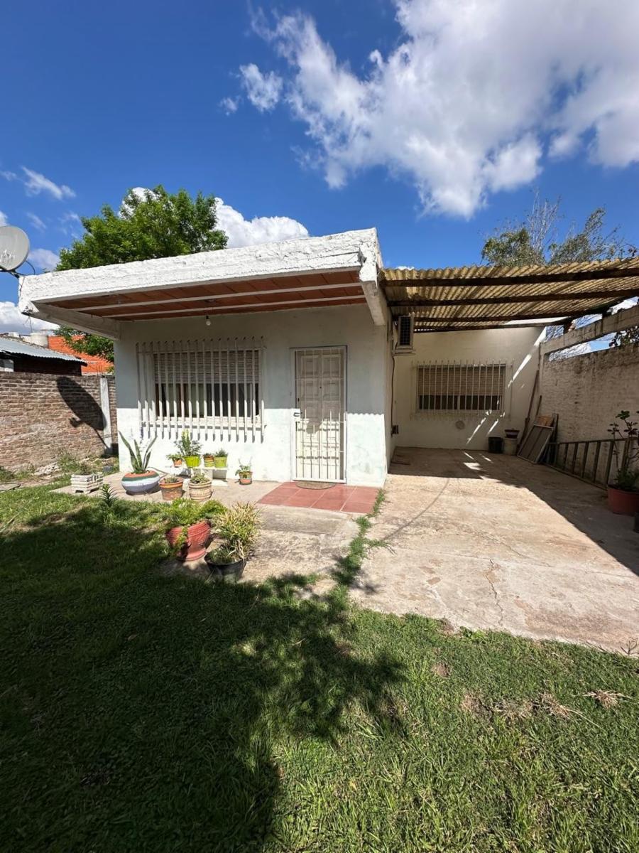 Villa Tesei: Casa 4 ambientes y lote de 511 m2.